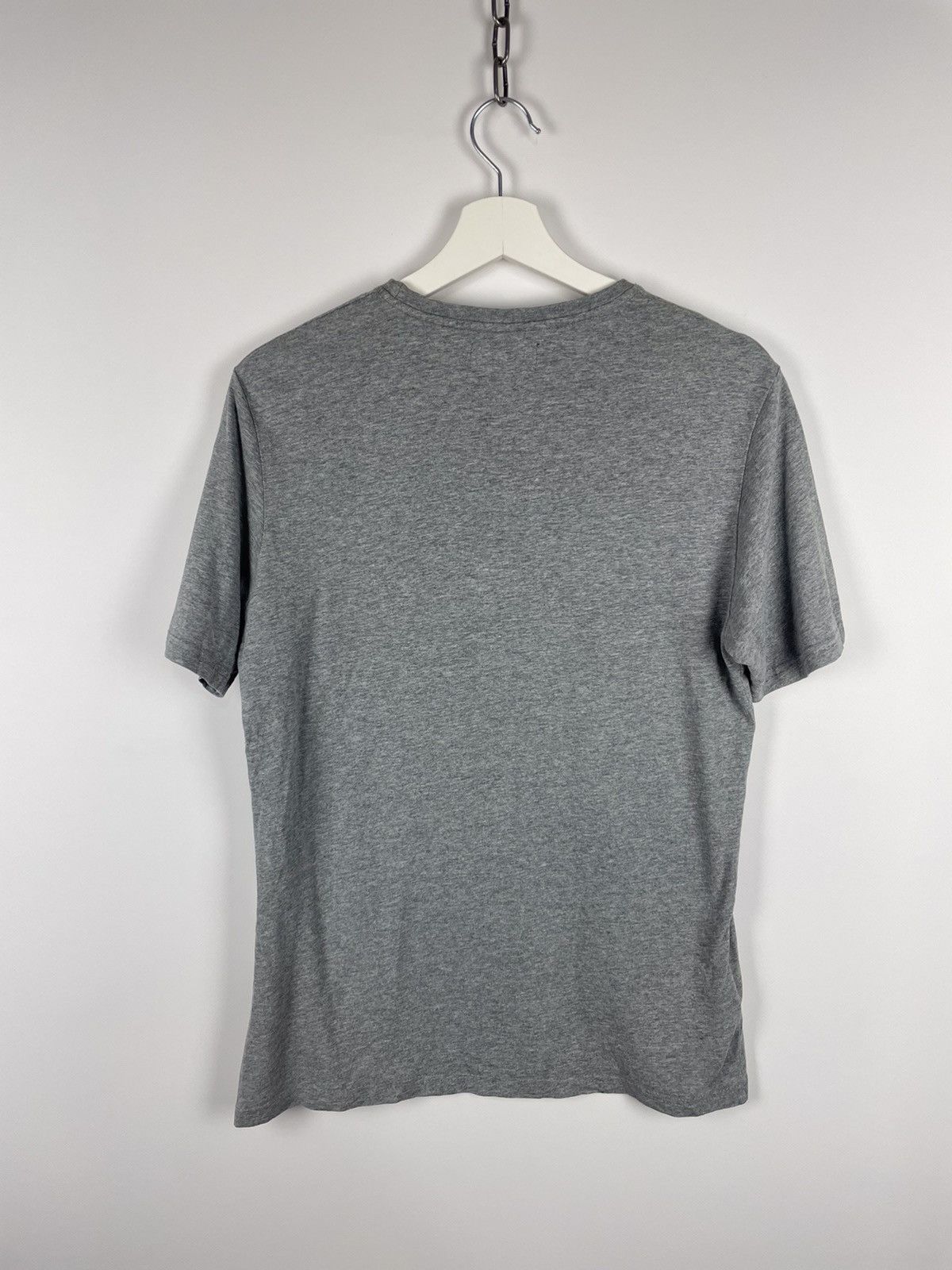 Fred Perry Fred Perry T-Shirt Big Center Logo Gray size S Size US S / EU 44-46 / 1 - 5 Thumbnail