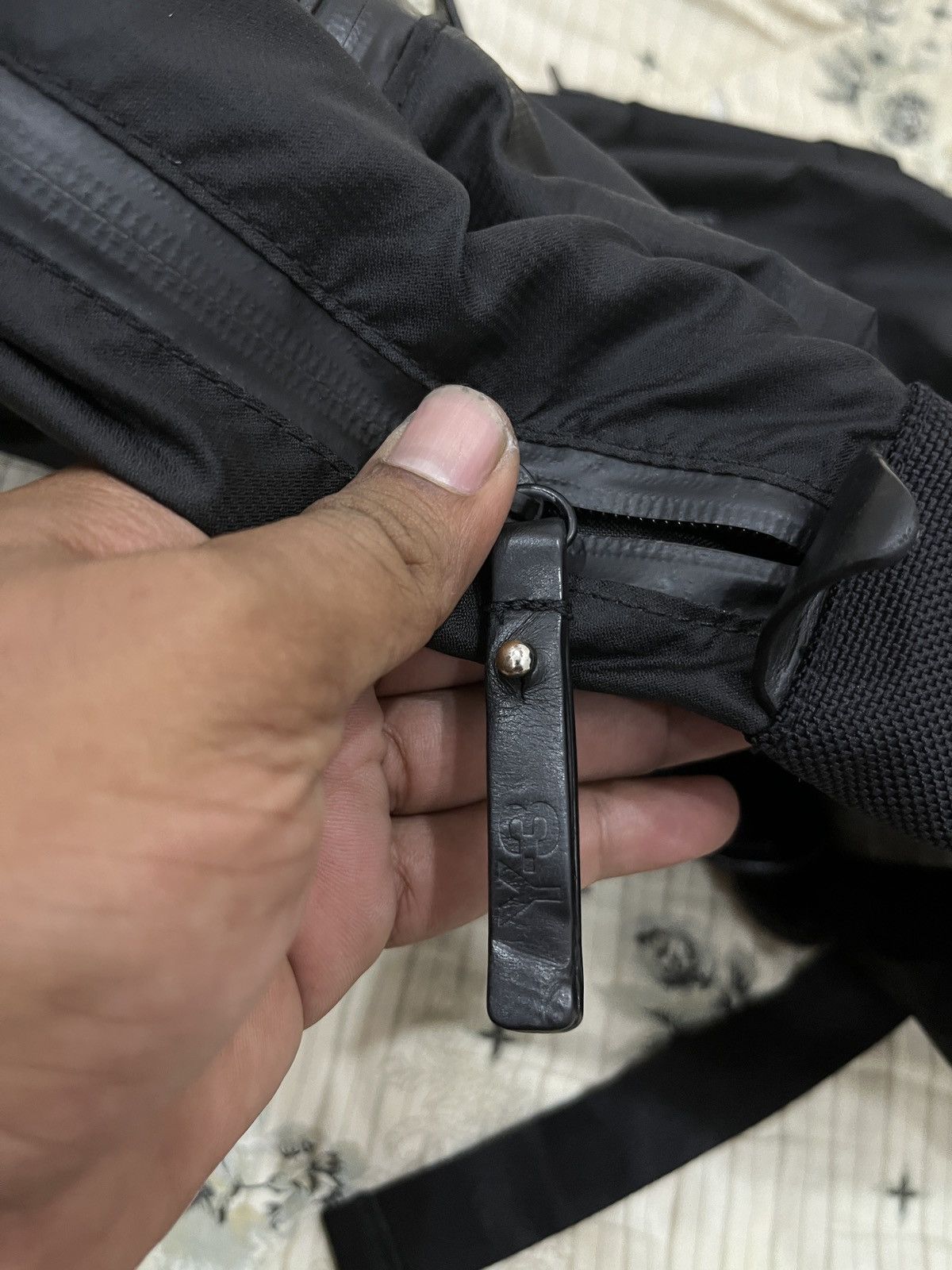 Y-3 Y-3 YOHJI YAMAMOTO FW15 UTILITY BAGPACK Size ONE SIZE - 25 Thumbnail