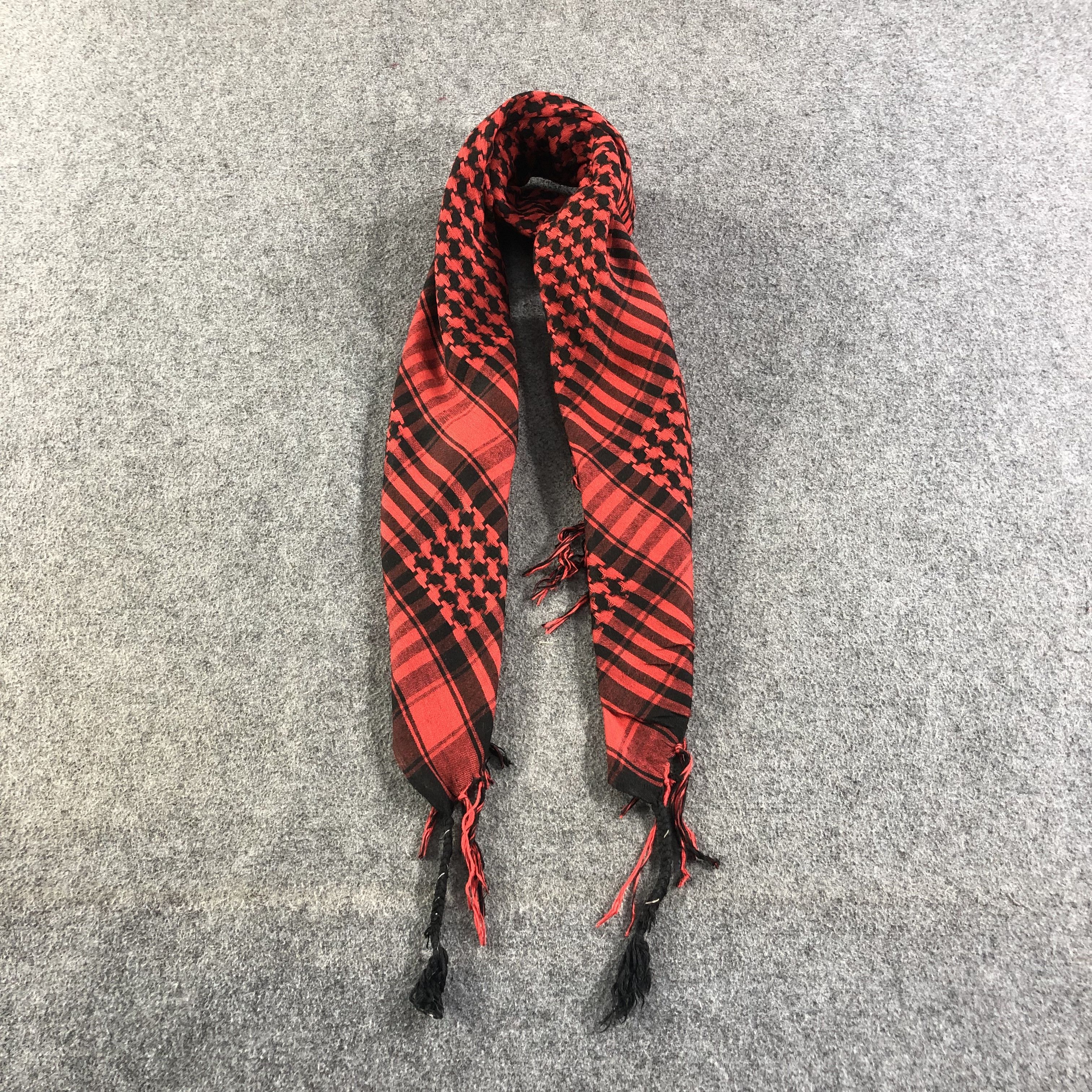Swagger YEAT Style Plaid Red & Black Turban Scarf M931 Size ONE SIZE - 2 Thumbnail
