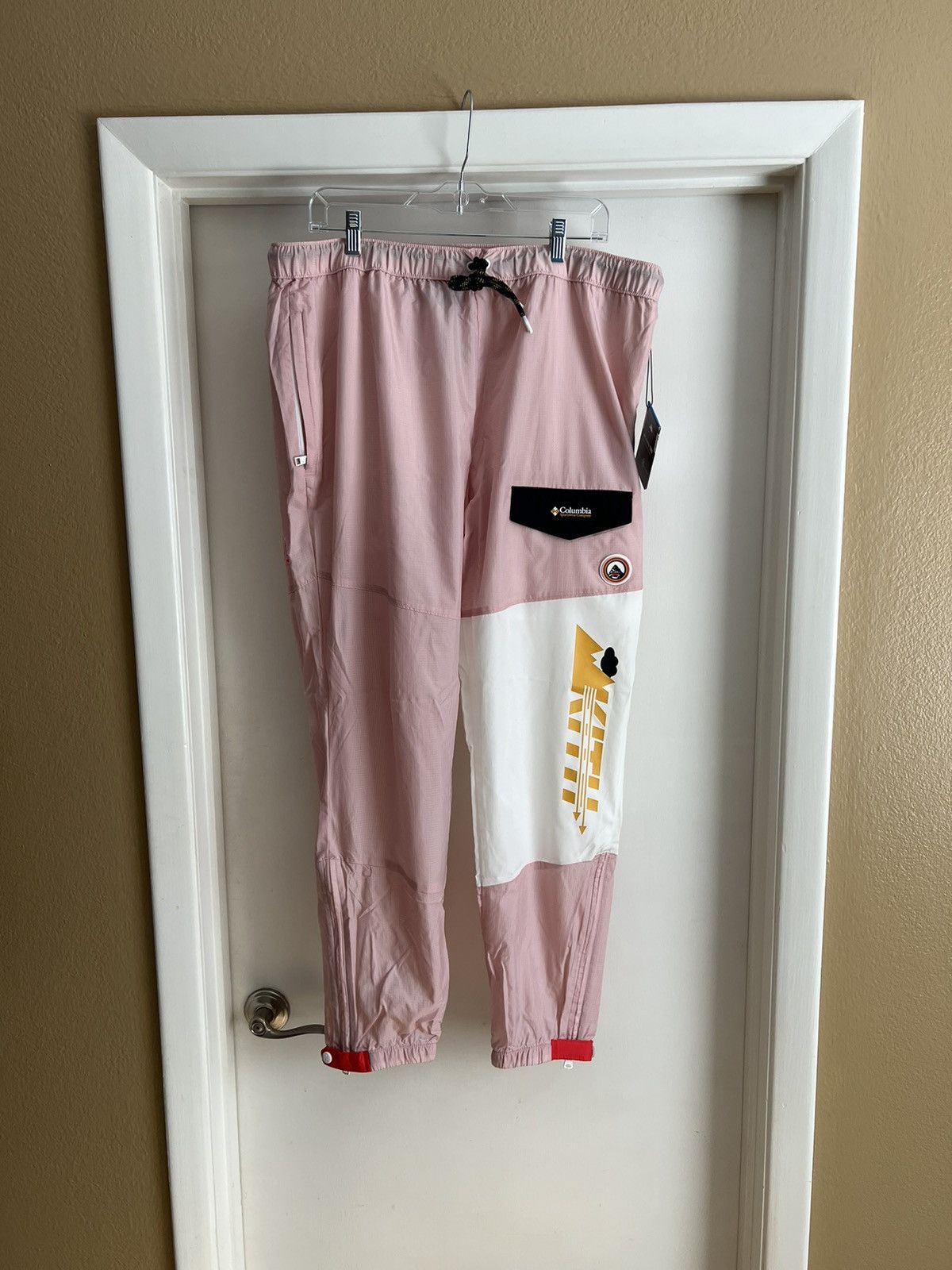 Kith Riptide Wind Pant Dusty Pink Size XL NWT