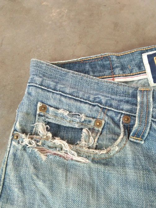 Levi's Vintage Levi's Jeans 514 Straight Leg Distressed Denim 32x28 Size US 32 / EU 48 - 8 Thumbnail