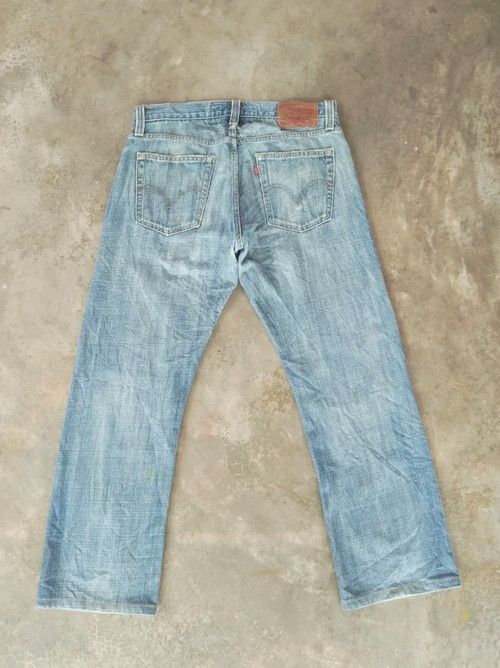 Levi's Vintage Levi's Jeans 514 Straight Leg Distressed Denim 32x28 Size US 32 / EU 48 - 2 Thumbnail