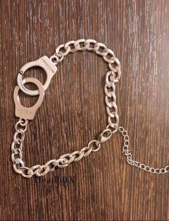 Vintage Handcuffs Lettering Freedom Bracelet Size ONE SIZE - 4 Thumbnail