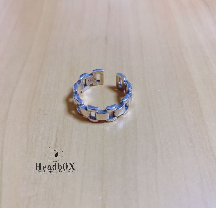 Jewelry Watch Chain Ring Size ONE SIZE - 4 Thumbnail