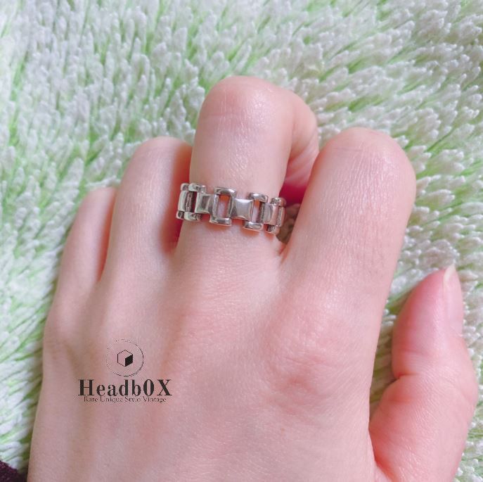 Jewelry Watch Chain Ring Size ONE SIZE - 3 Thumbnail