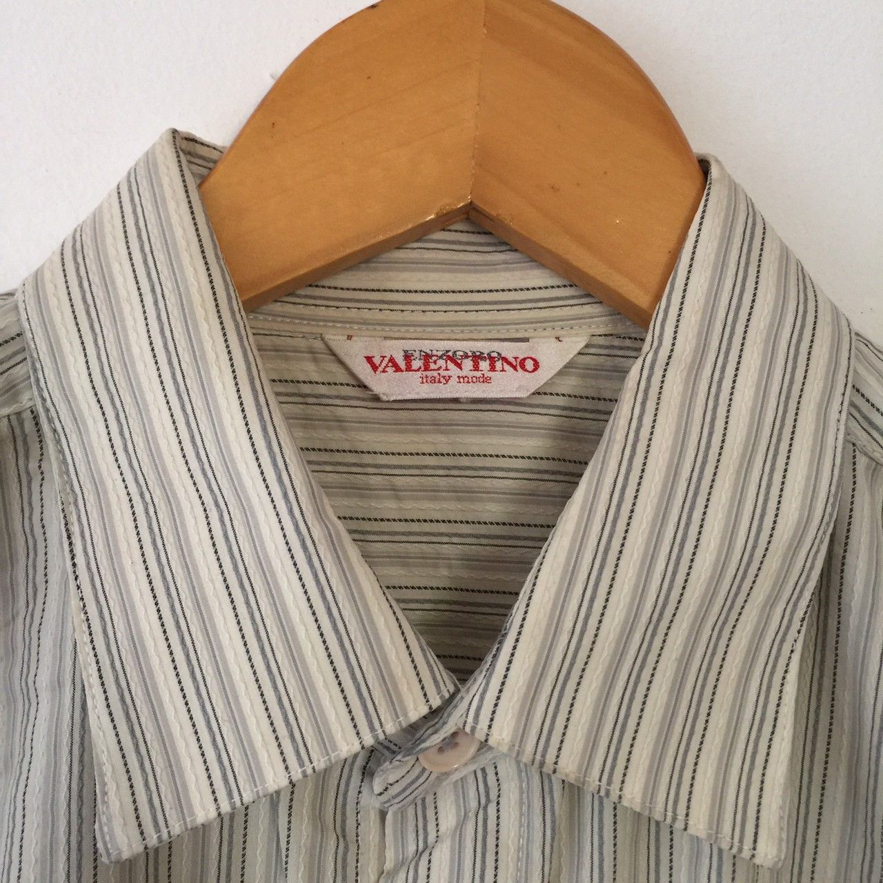 Valentino × Warner Bros valentino x warner bros sylvester cat shirt Size US XL / EU 56 / 4 - 3 Thumbnail