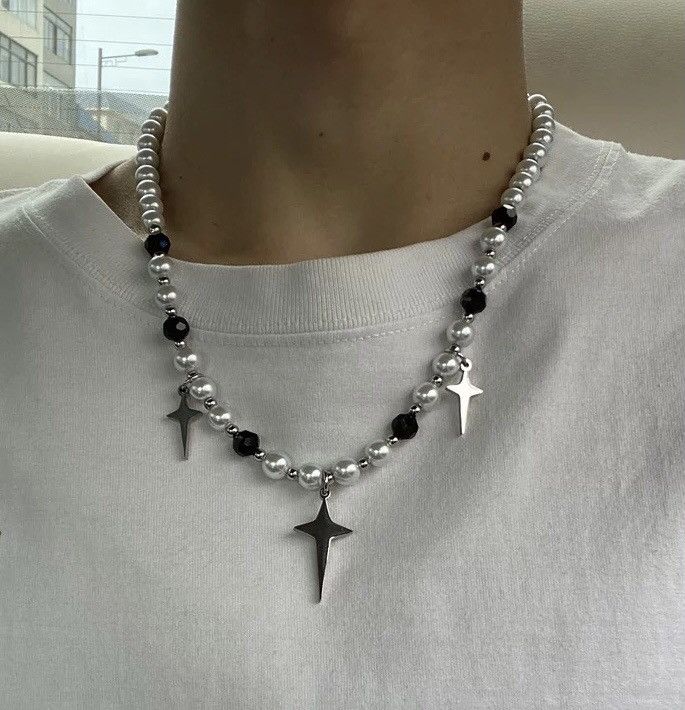 Japanese Brand × Jewelry Retro punk y2k vintage pearl cross necklace chain Size ONE SIZE - 3 Thumbnail