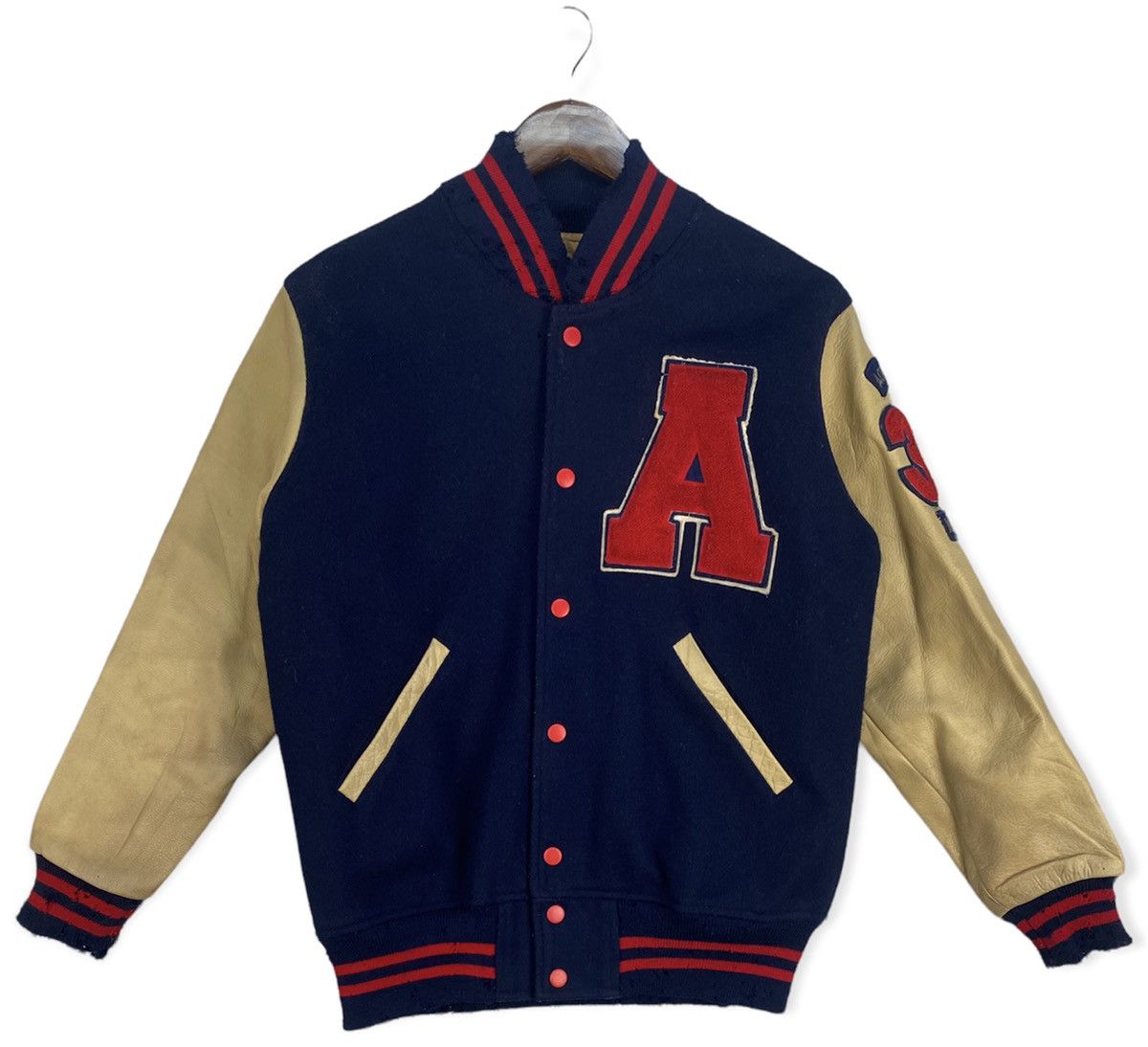Japanese Brand Vintage Avies Varsity Jacket Big Logo Size US S / EU 44-46 / 1 - 2 Thumbnail