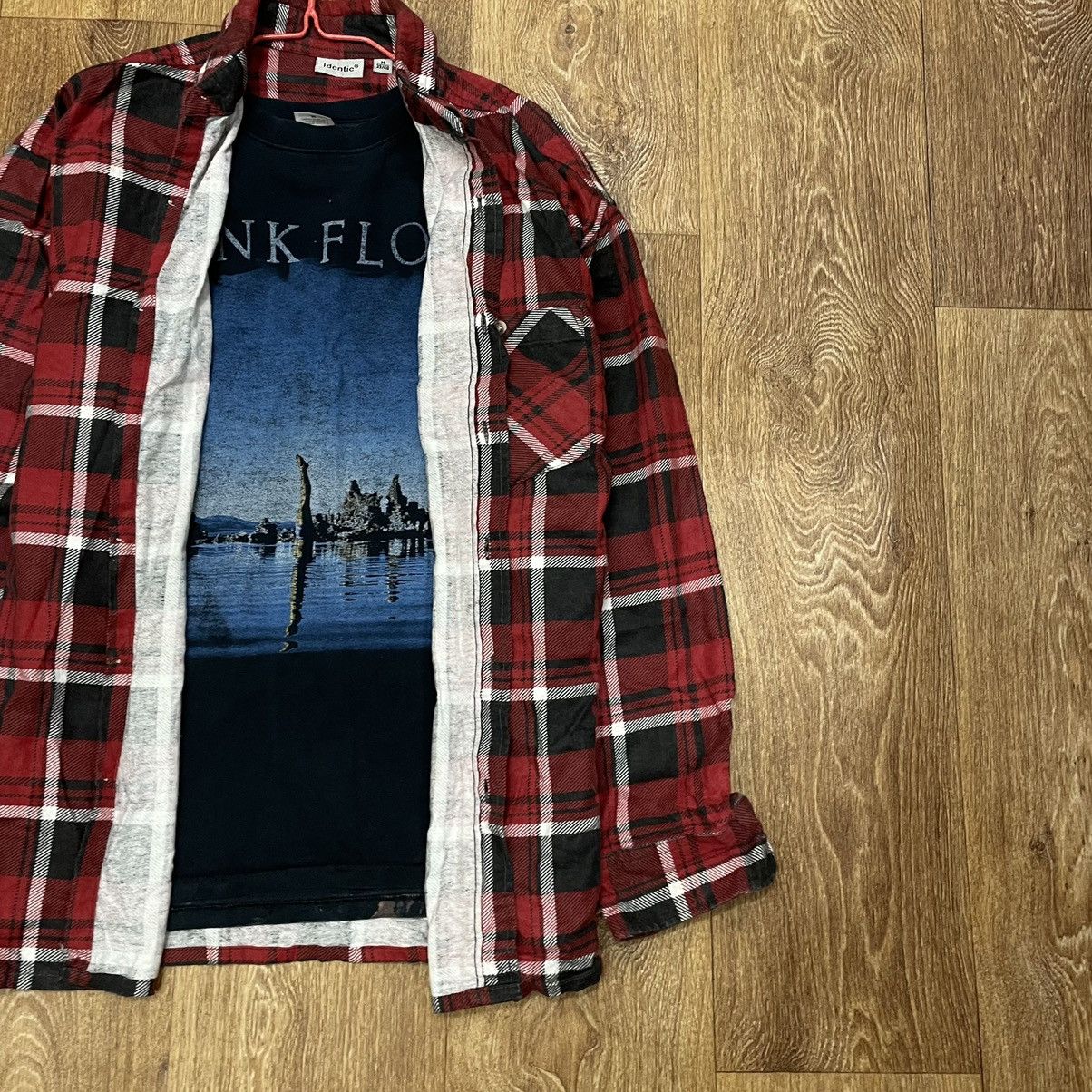 Vintage Vintage 90s Burgundy Plaid Shirt Oversized Grunge Worn M Size US M / EU 48-50 / 2 - 4 Thumbnail