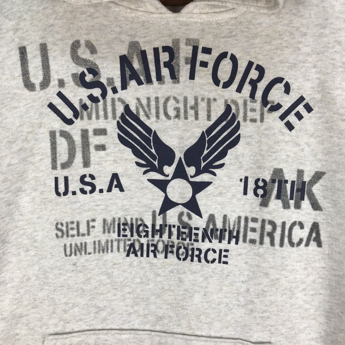 Vintage Vintage U.S Air Force Hoodies Size US L / EU 52-54 / 3 - 5 Thumbnail