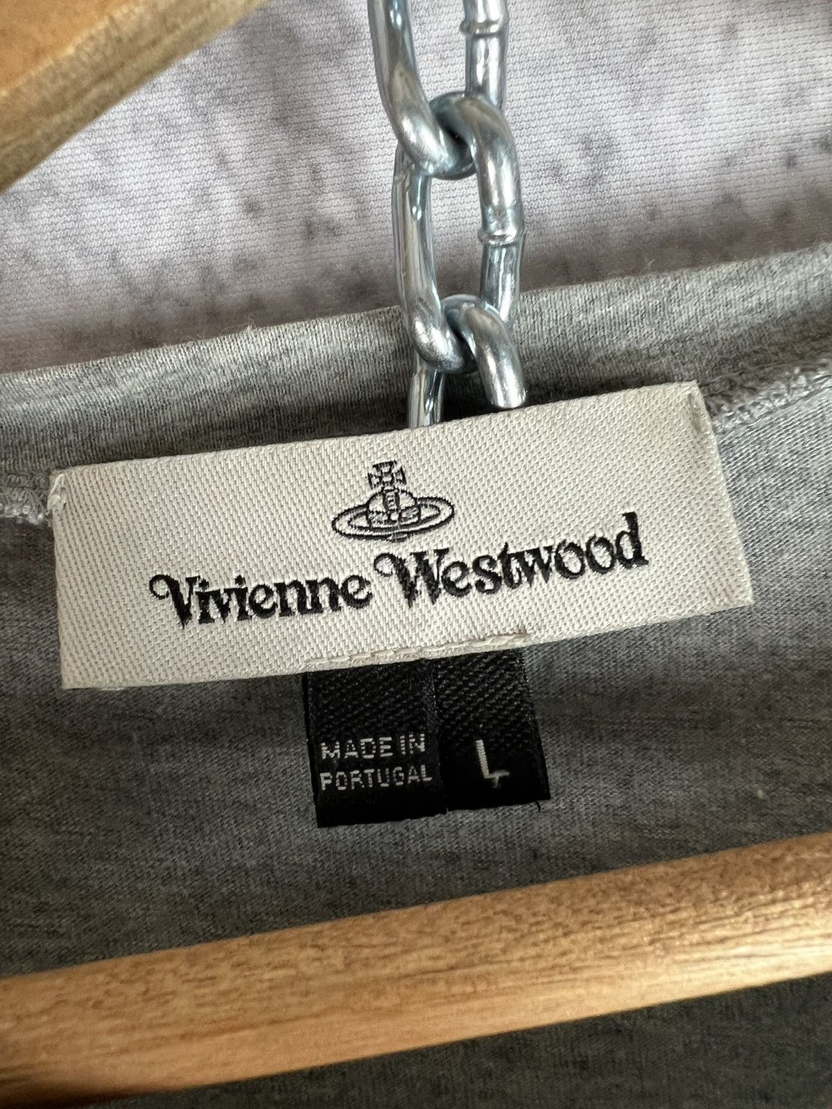 Vivienne Westwood Vivienne Westwood small logo tshirt Size US L / EU 52-54 / 3 - 3 Thumbnail