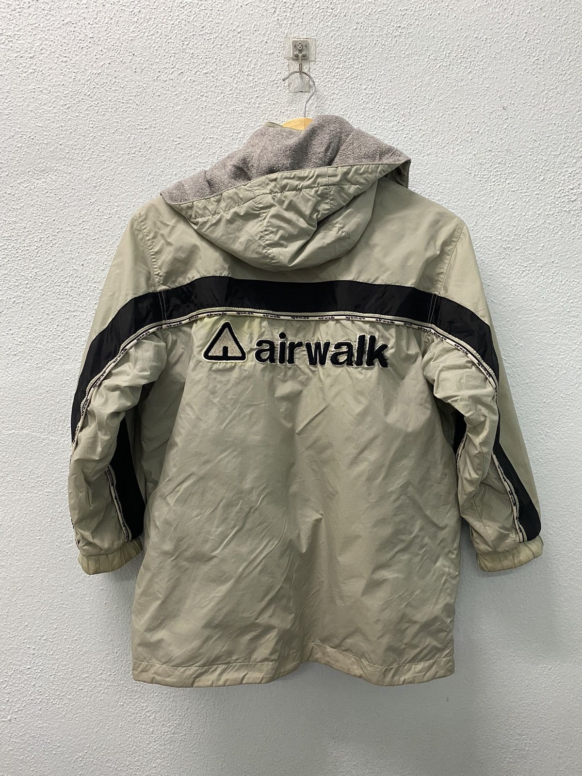 Airwalk × Japanese Brand Airwalk Big Logo Reversible Jacket With Removable Hoodie Size US S / EU 44-46 / 1 - 8 Thumbnail