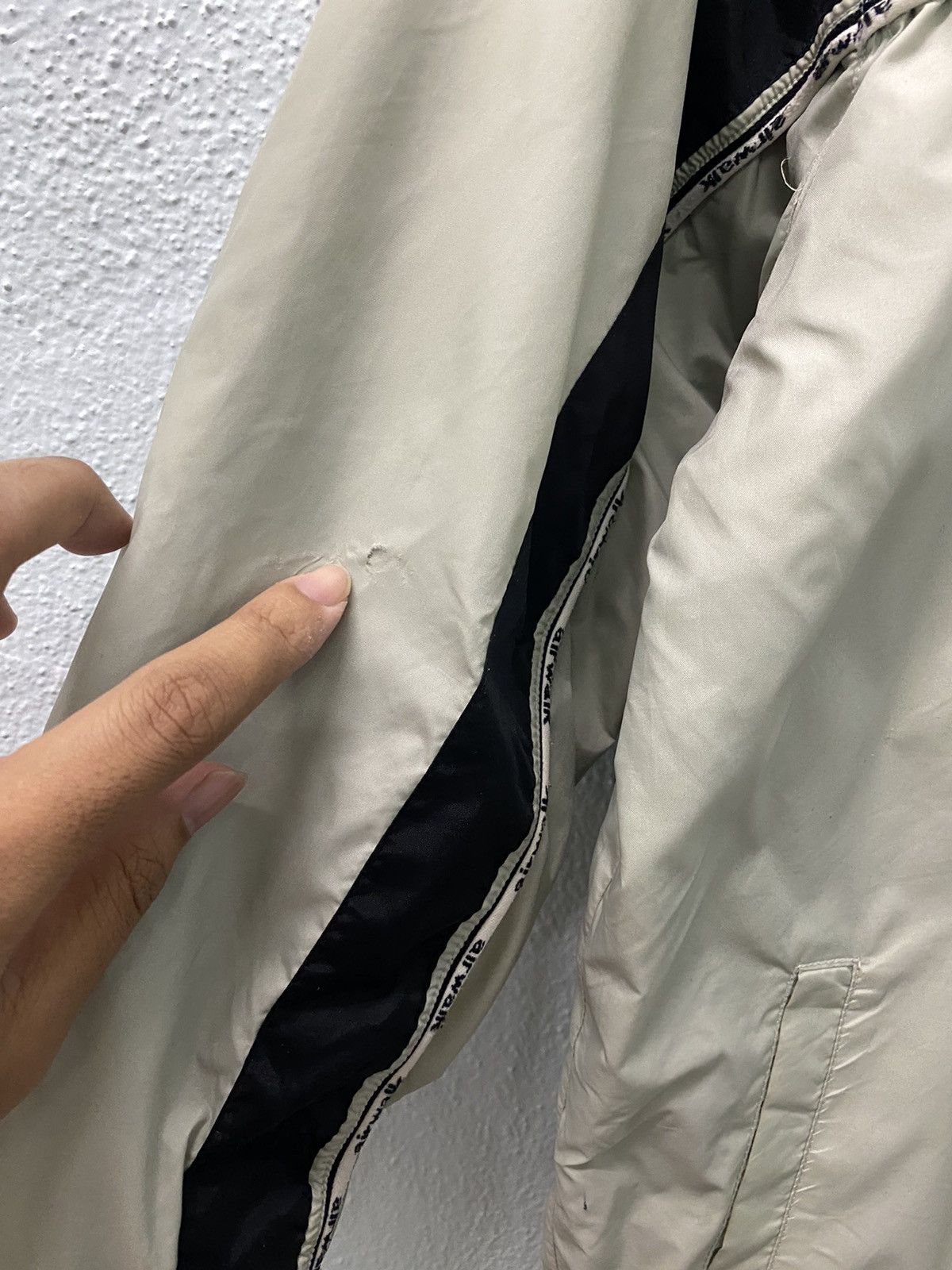 Airwalk × Japanese Brand Airwalk Big Logo Reversible Jacket With Removable Hoodie Size US S / EU 44-46 / 1 - 5 Thumbnail