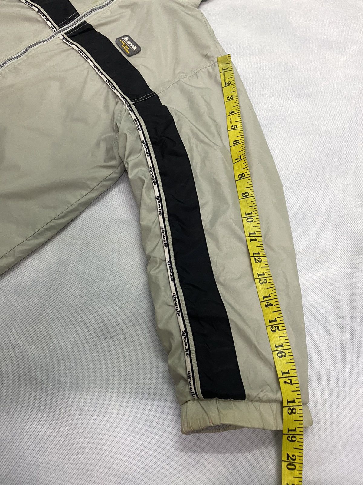 Airwalk × Japanese Brand Airwalk Big Logo Reversible Jacket With Removable Hoodie Size US S / EU 44-46 / 1 - 19 Thumbnail