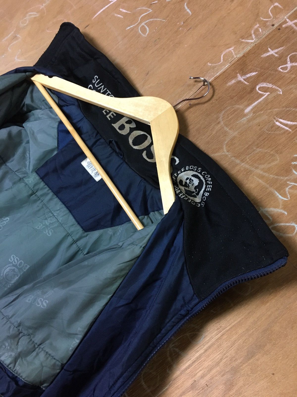 Designer × Japanese Brand × Vintage Vintage Suntory Boss Coffee Jacket With Stripe Size US XL / EU 56 / 4 - 16 Thumbnail