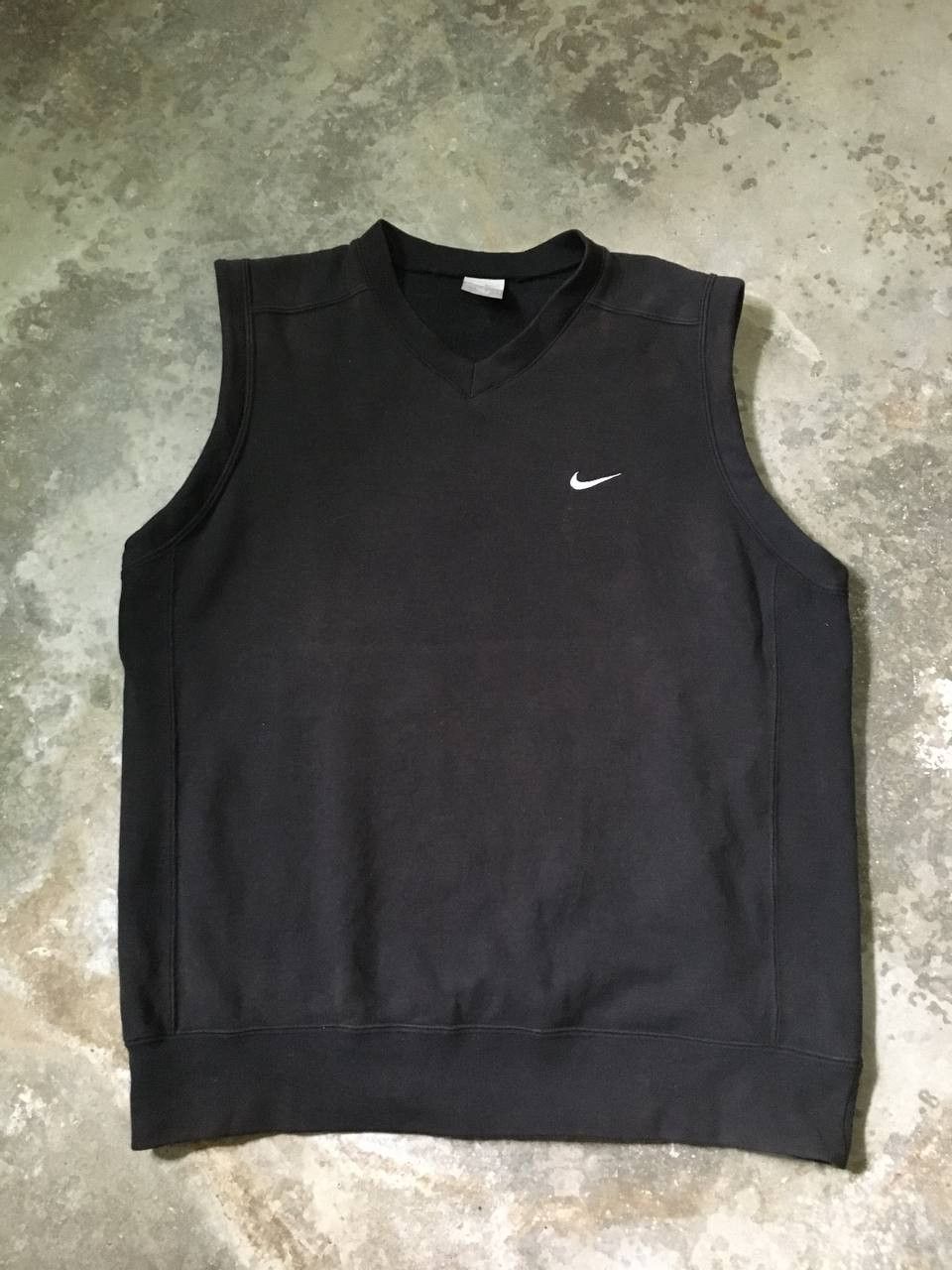 Nike × Vintage Vintage Nike Mini Swoosh Embroidery Sleeveless Sweatshirt Size US L / EU 52-54 / 3 - 1 Thumbnail