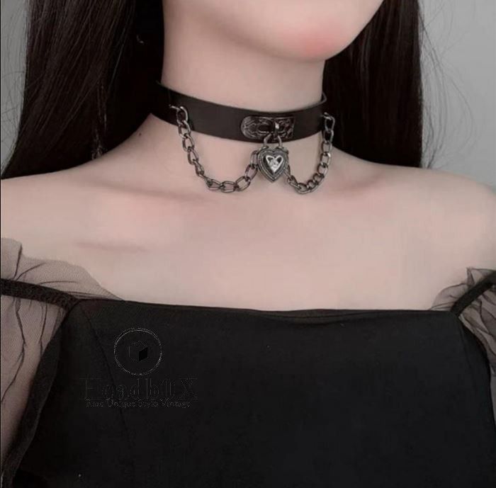 Jewelry Gothic Heart Lock Leather Choker Necklaces Size ONE SIZE - 2 Thumbnail