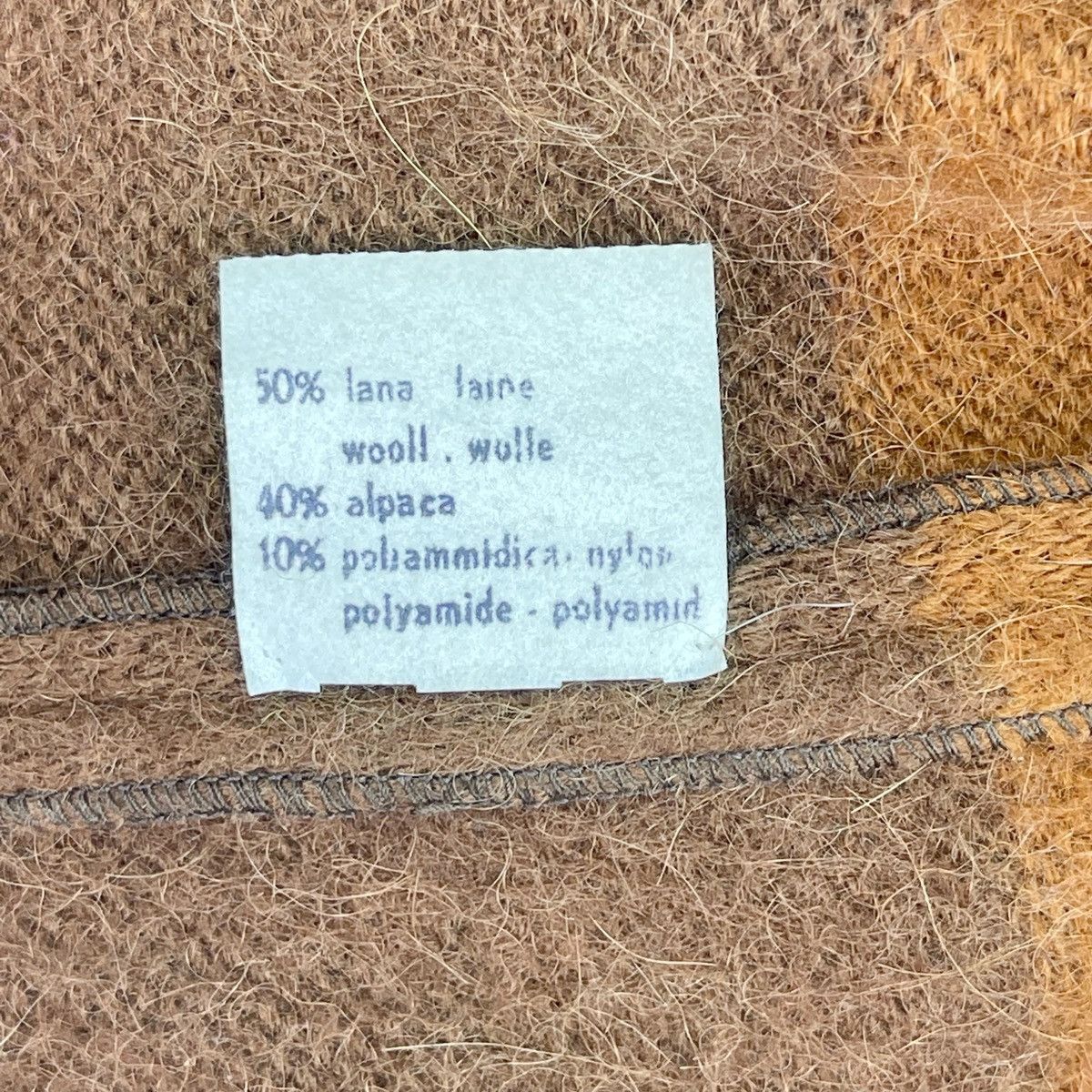 Issey Miyake 80’s Alpaca Mohair Colourblock Coat Size US M / EU 48-50 / 2 - 13 Thumbnail