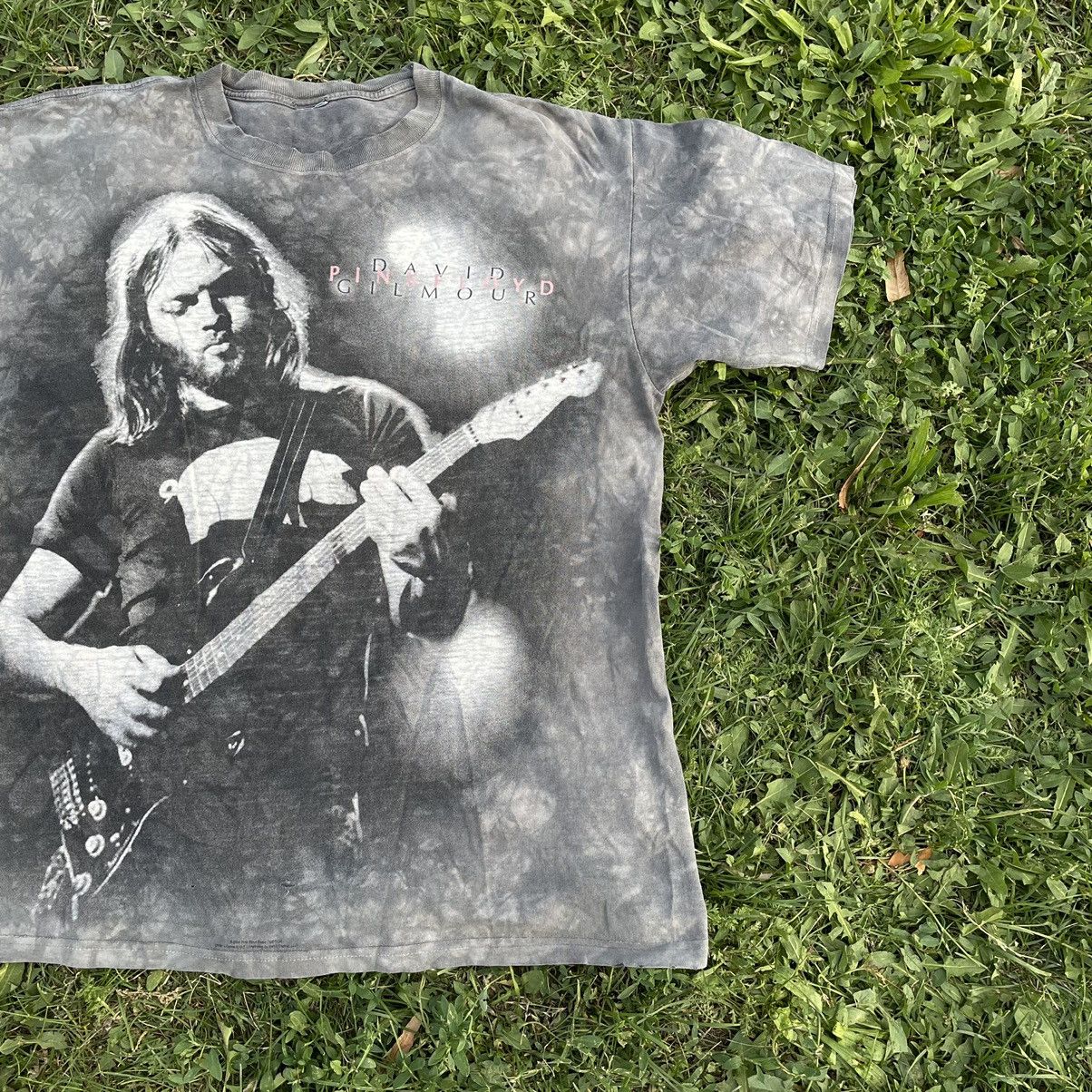 Vintage Vintage 90s Pink Floyd Sun Faded Band Tee Grunge Slim XL Size US XL / EU 56 / 4 - 3 Thumbnail