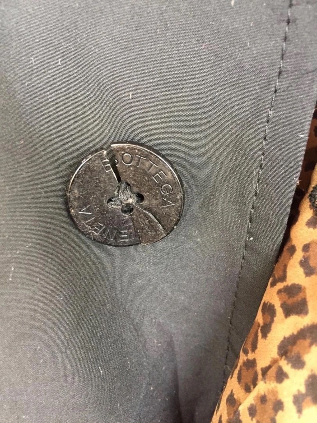 Bottega Veneta 💥Final💥Bottega Veneta Leopard Riversible Black Waxed Jacket Size M / US 6-8 / IT 42-44 - 9 Thumbnail