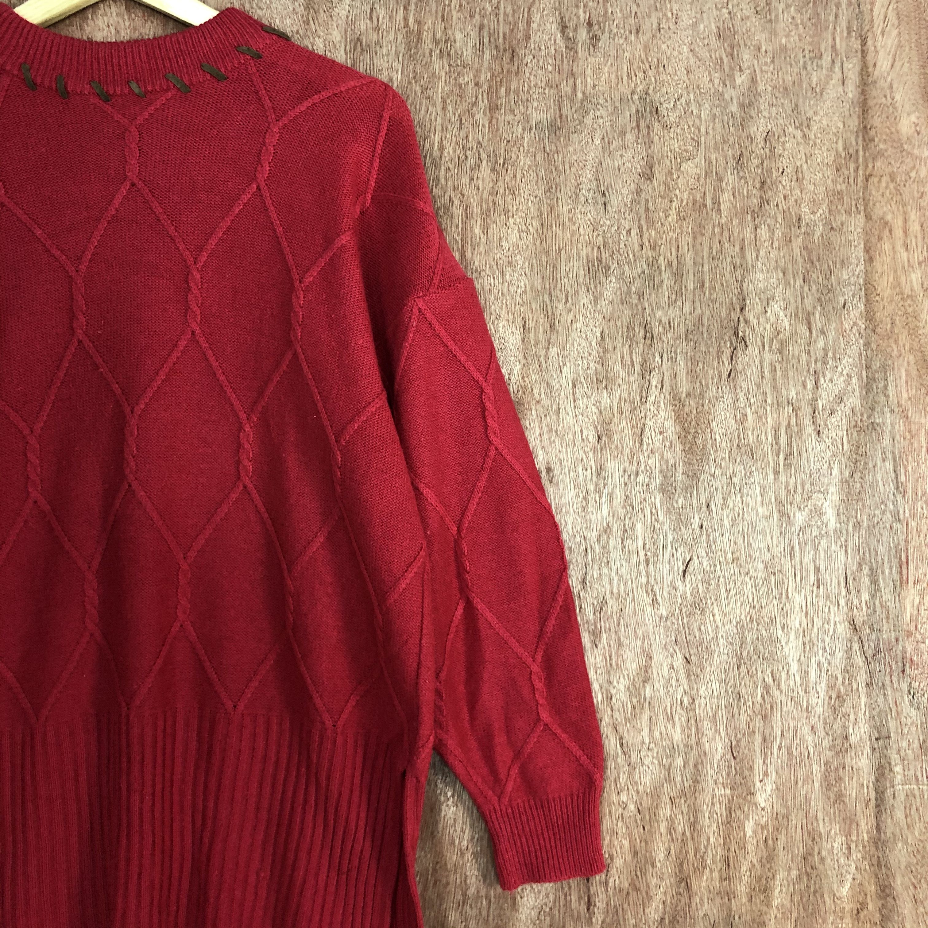 Homespun Knitwear GST Red japan cable long Knitwear #6067 Size US M / EU 48-50 / 2 - 5 Thumbnail