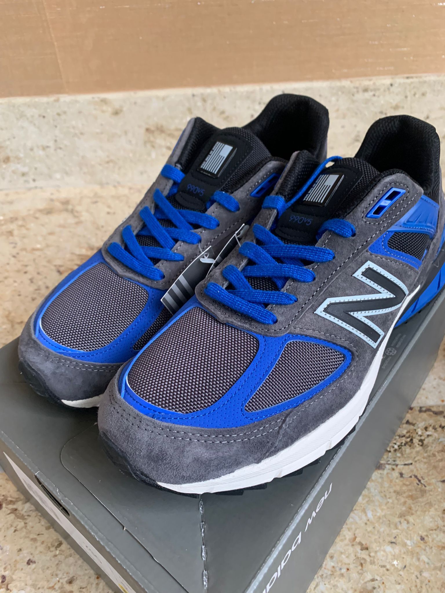 New Balance 990 v5 Size US 9.5 / EU 42-43 - 5 Thumbnail