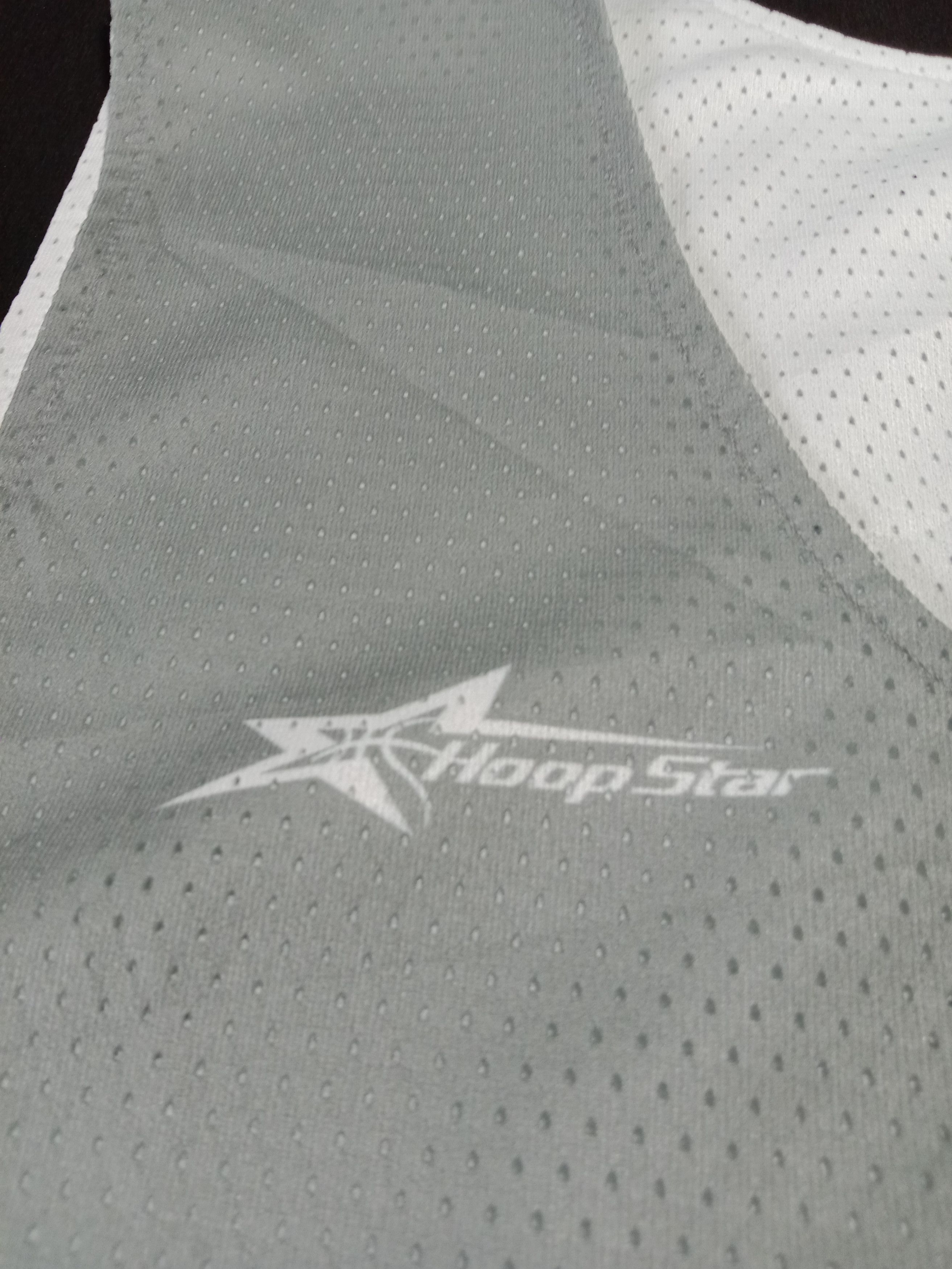 NBA Hoop Stars Slam Dunk HAL CRONIES Basketball Tanks Size US XL / EU 56 / 4 - 6 Thumbnail