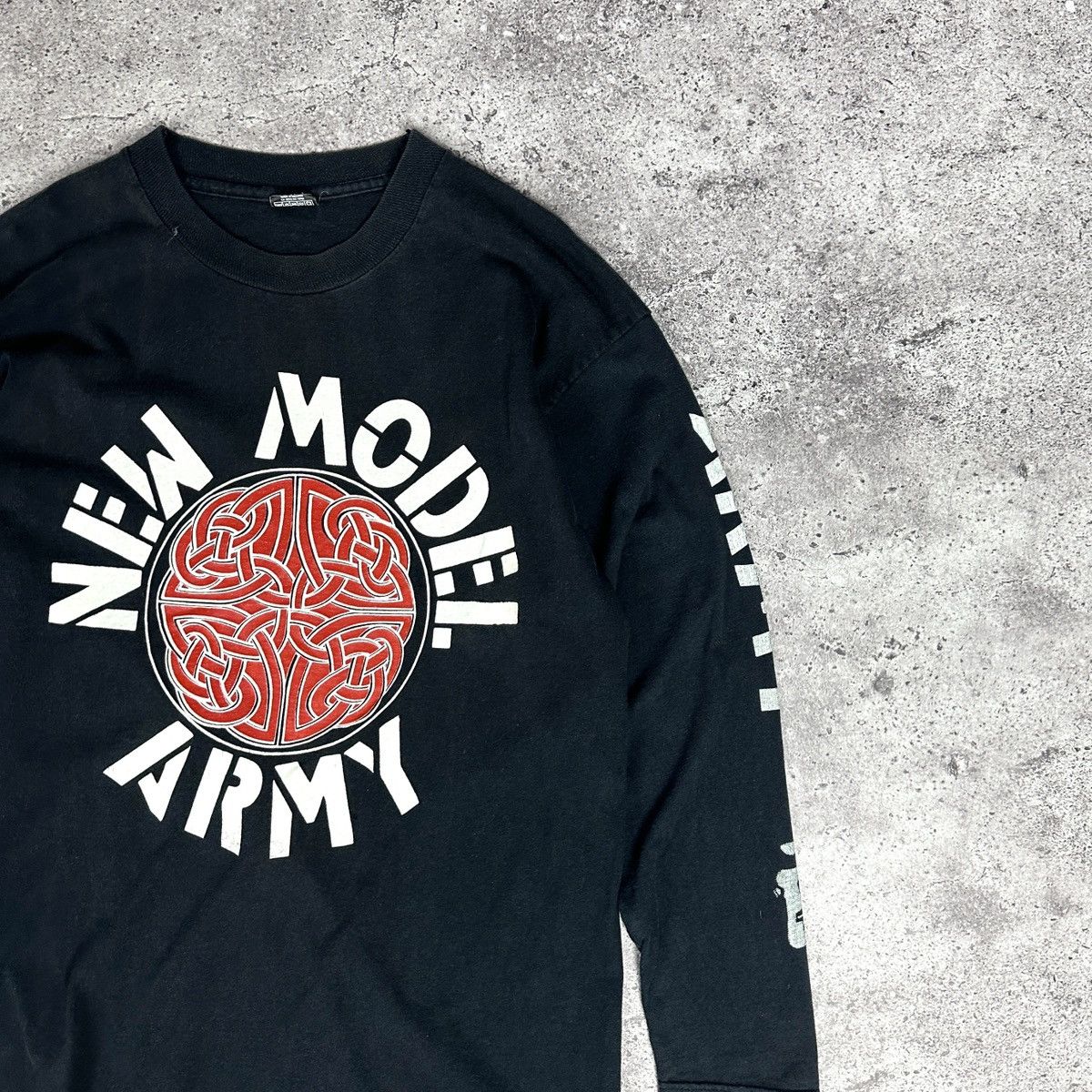 Band Tees Vintage 90s New Model Army Rock Band longsleev English y2k Size US XL / EU 56 / 4 - 3 Thumbnail