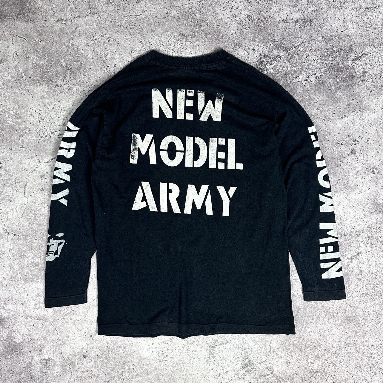 Band Tees Vintage 90s New Model Army Rock Band longsleev English y2k Size US XL / EU 56 / 4 - 2 Thumbnail