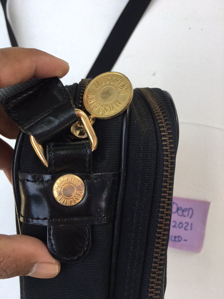 Moschino Vintage Moschino Sling/Shoulder Bag Nice Design Size ONE SIZE - 11 Thumbnail