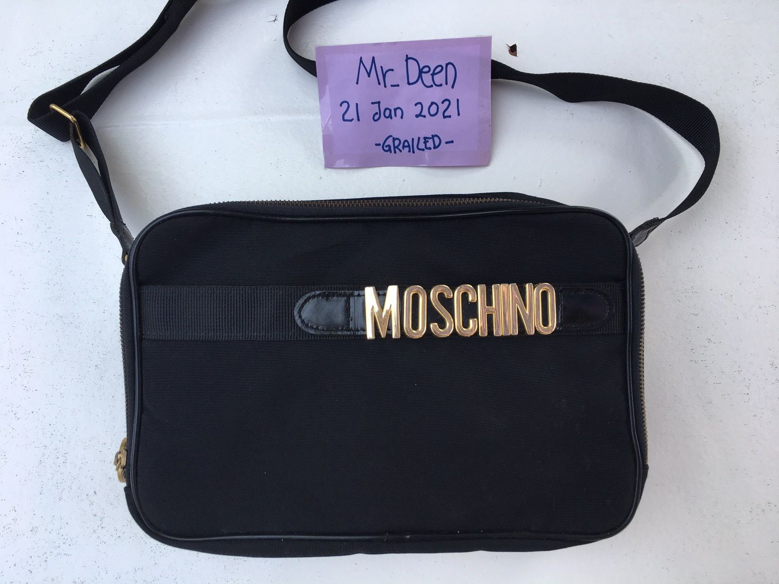 Moschino Vintage Moschino Sling/Shoulder Bag Nice Design Size ONE SIZE - 5 Thumbnail