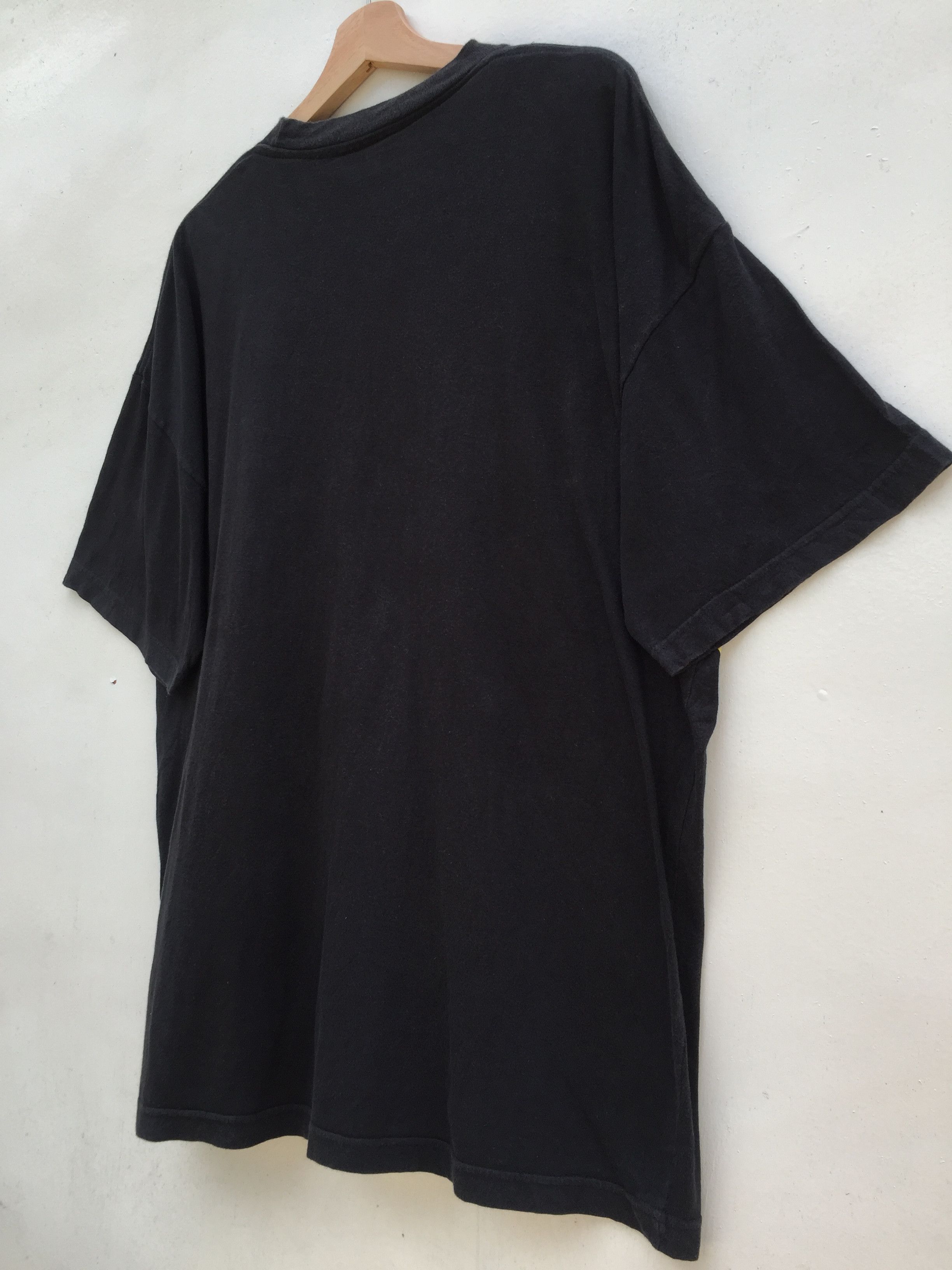 Versace Vintage VERSACE CLASSIC V2 spell out nice design t-shirt Size US L / EU 52-54 / 3 - 11 Thumbnail