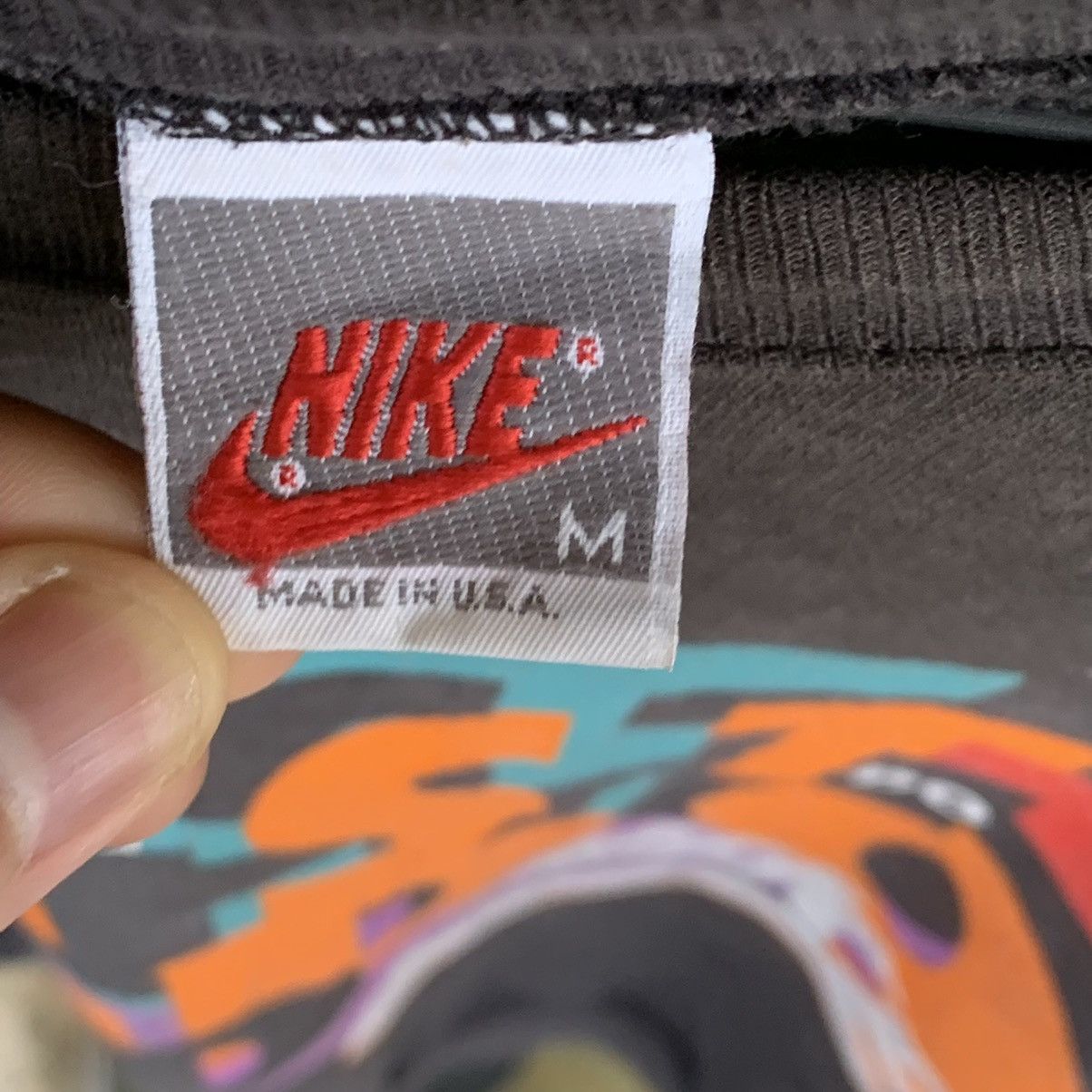 Nike Nike sweatshirt vintage 90s sunfaded minor distressed Size US M / EU 48-50 / 2 - 3 Thumbnail