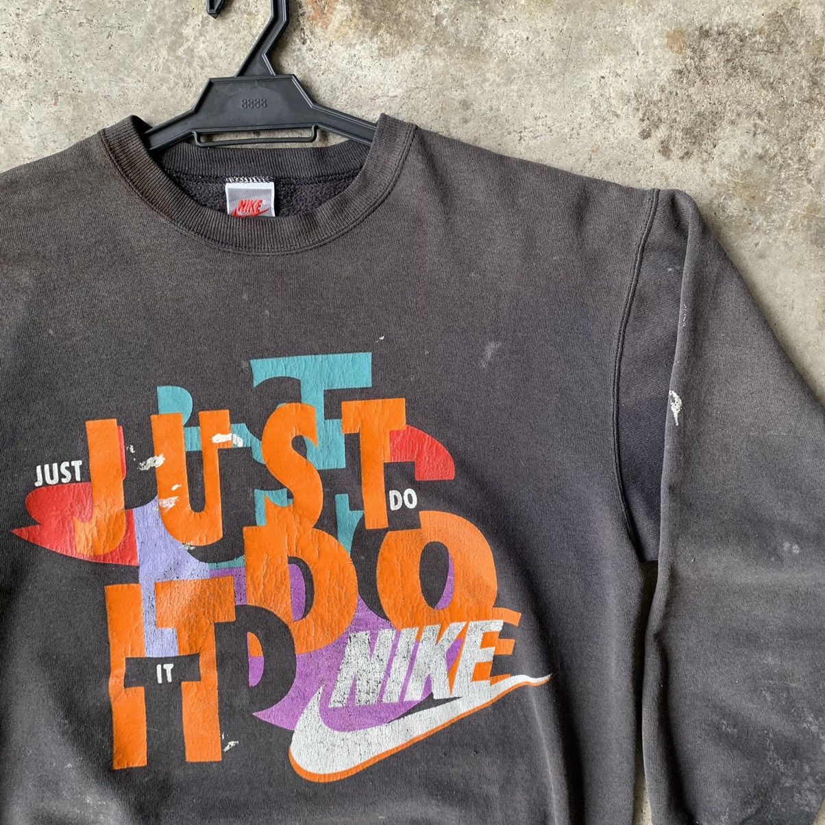 Nike Nike sweatshirt vintage 90s sunfaded minor distressed Size US M / EU 48-50 / 2 - 6 Thumbnail