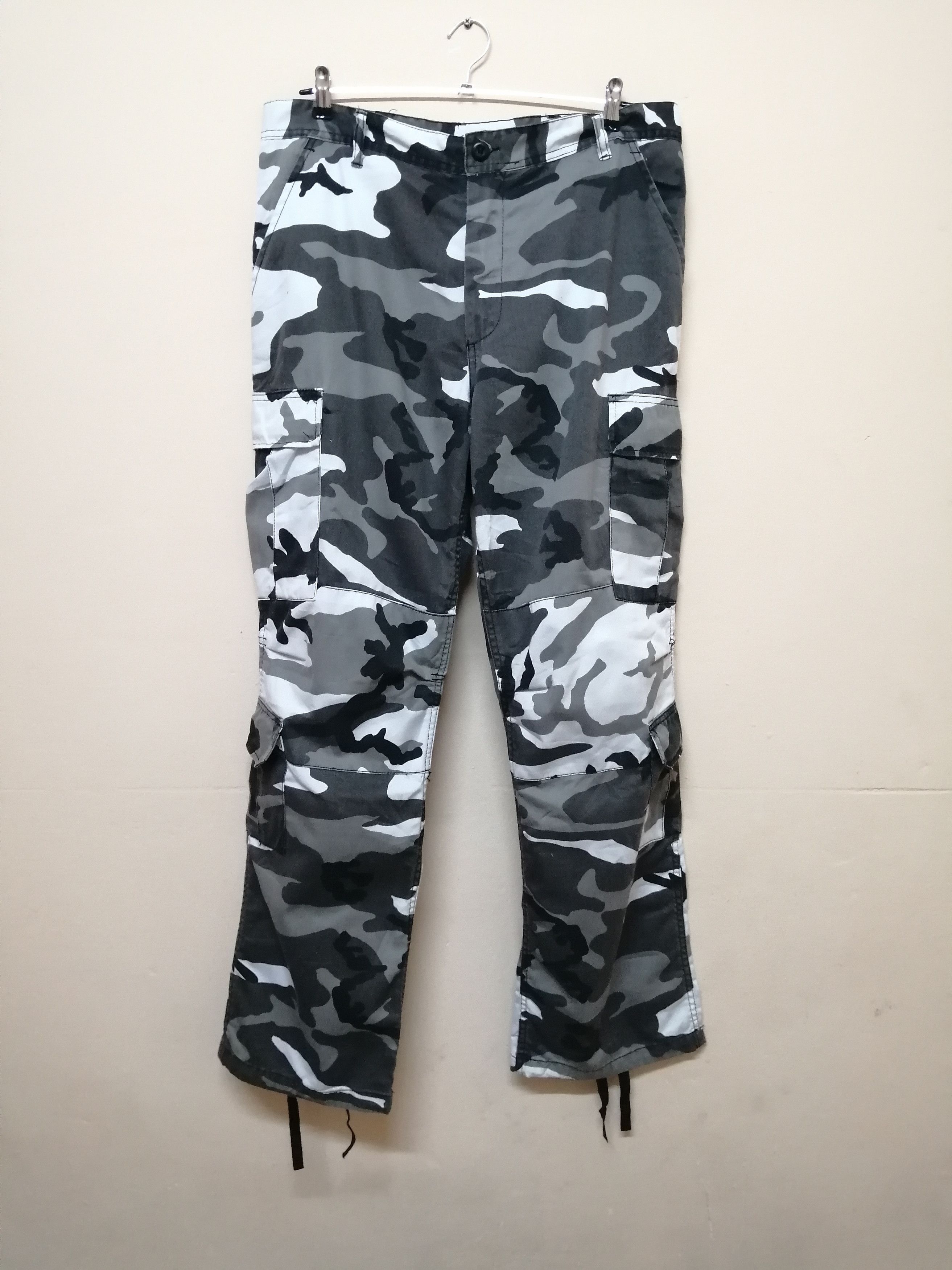 Rothco 8 Pockets Army Rothco B.D.U cargo pants Size US 35 - 1 Thumbnail