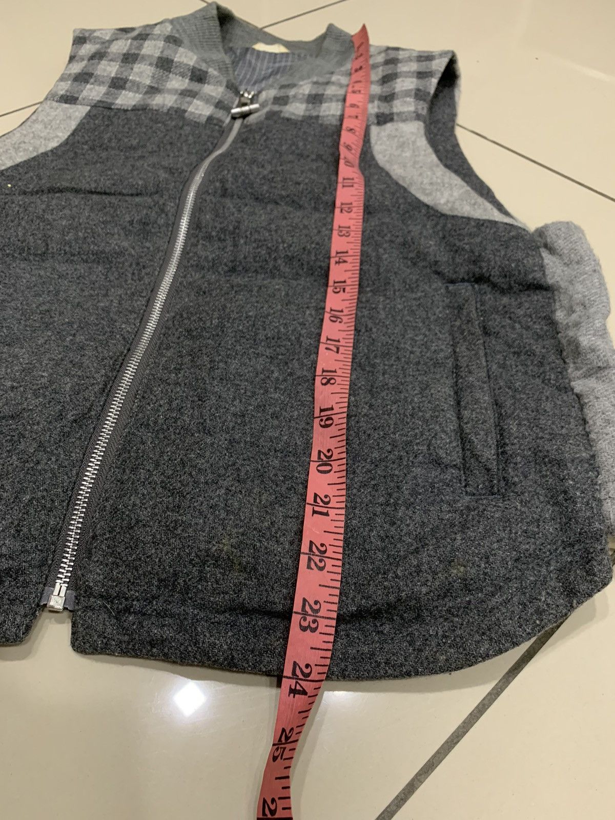 Thom Browne KOE X THOM BROWNE WOOL PLAID VEST Size US S / EU 44-46 / 1 - 4 Thumbnail