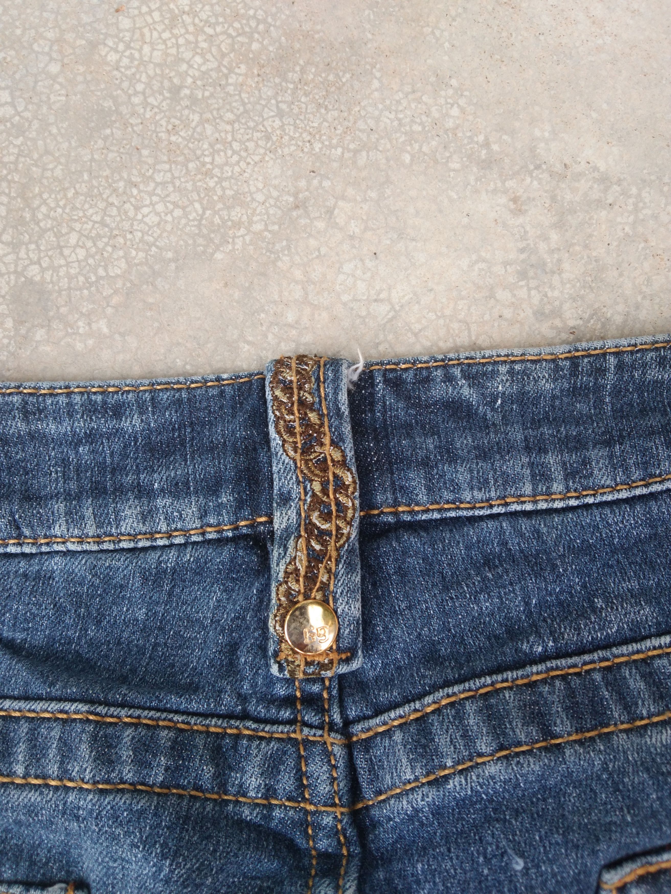 Coogi Vintage Flared Coogi Chains Embroidered Boot Cut Jeans 29x32 Size US 29 - 5 Thumbnail