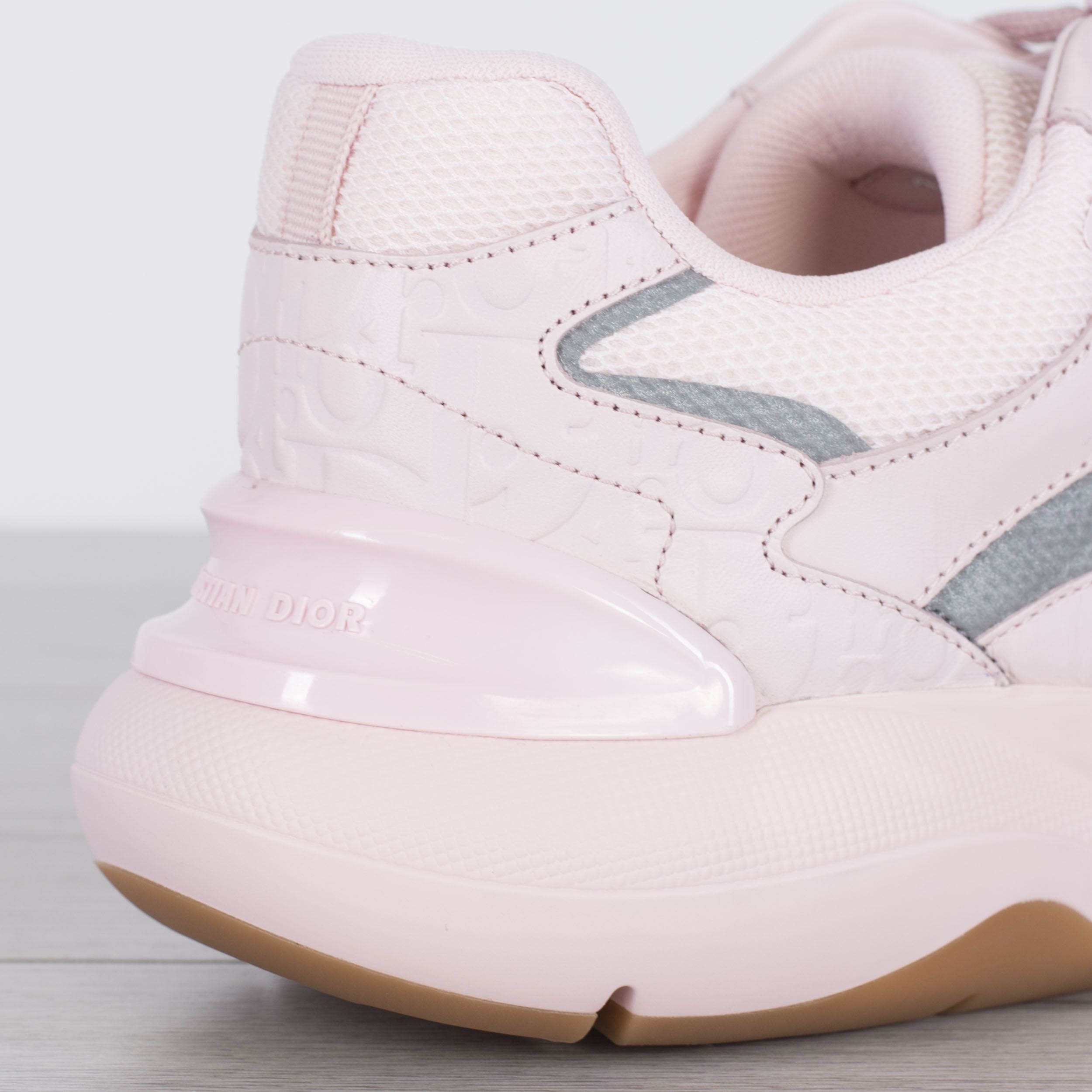Dior Rare B24 Sneakers In Pink Technical Knit & Calfskin Size US 8 / EU 41 - 13 Thumbnail