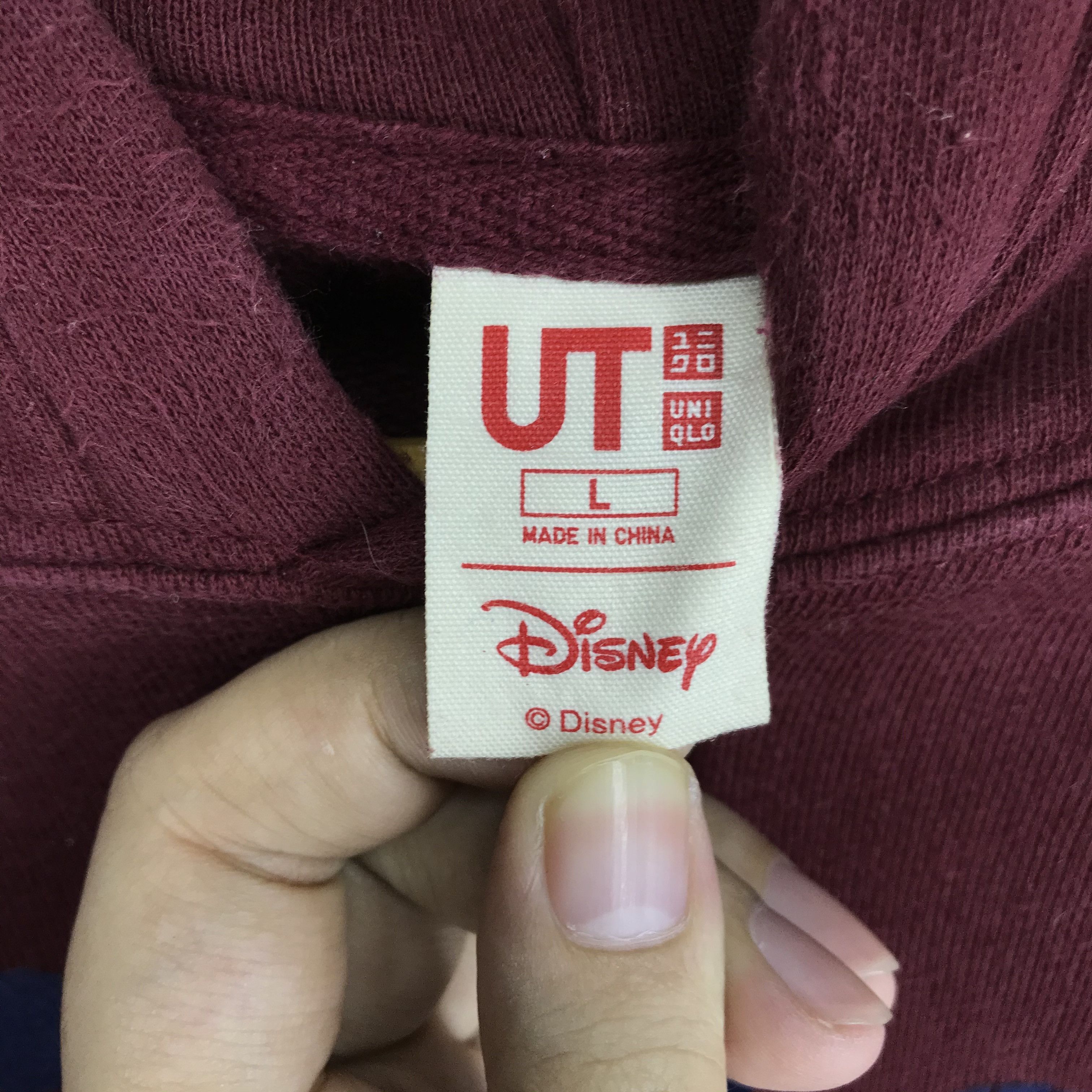 Uniqlo MICKEY MOUSE Hoodie Pullover #2385-82 Size US M / EU 48-50 / 2 - 6 Thumbnail