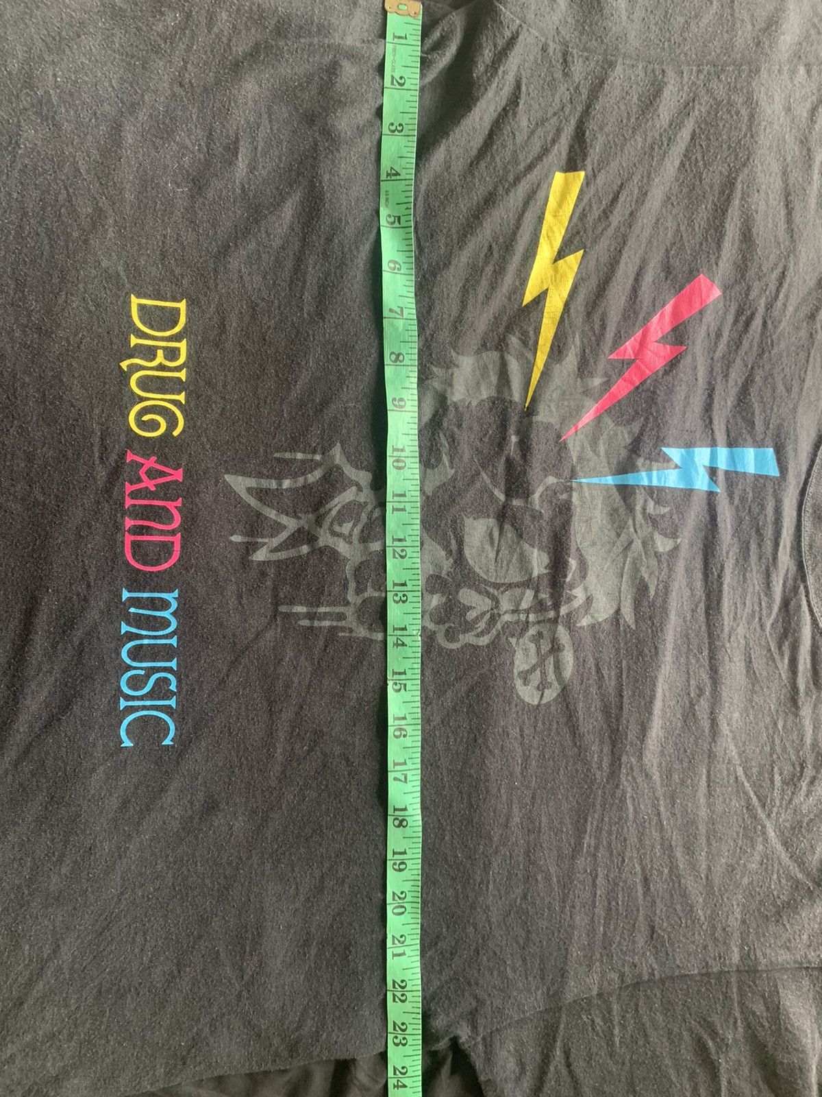 Japanese Brand Vintage early2000 drug and music nicely faded t shirt Size US XL / EU 56 / 4 - 7 Thumbnail