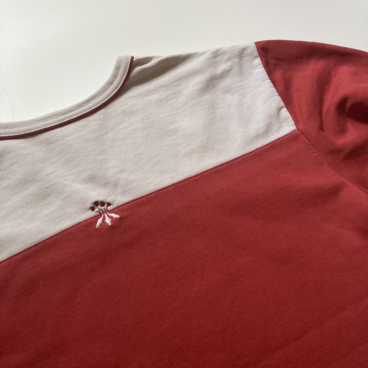 Burton vintage burton snowboards sweatshirt Size US M / EU 48-50 / 2 - 2 Thumbnail