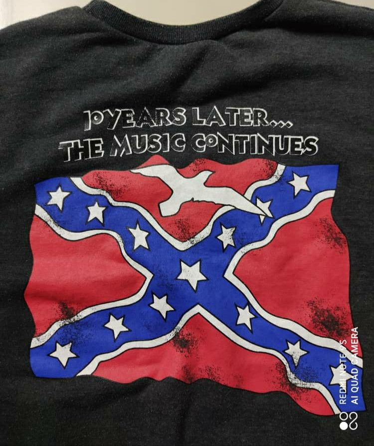 Band Tees BAND LYNRD SKYNYRD SWEATSHIRT Size US XL / EU 56 / 4 - 4 Thumbnail