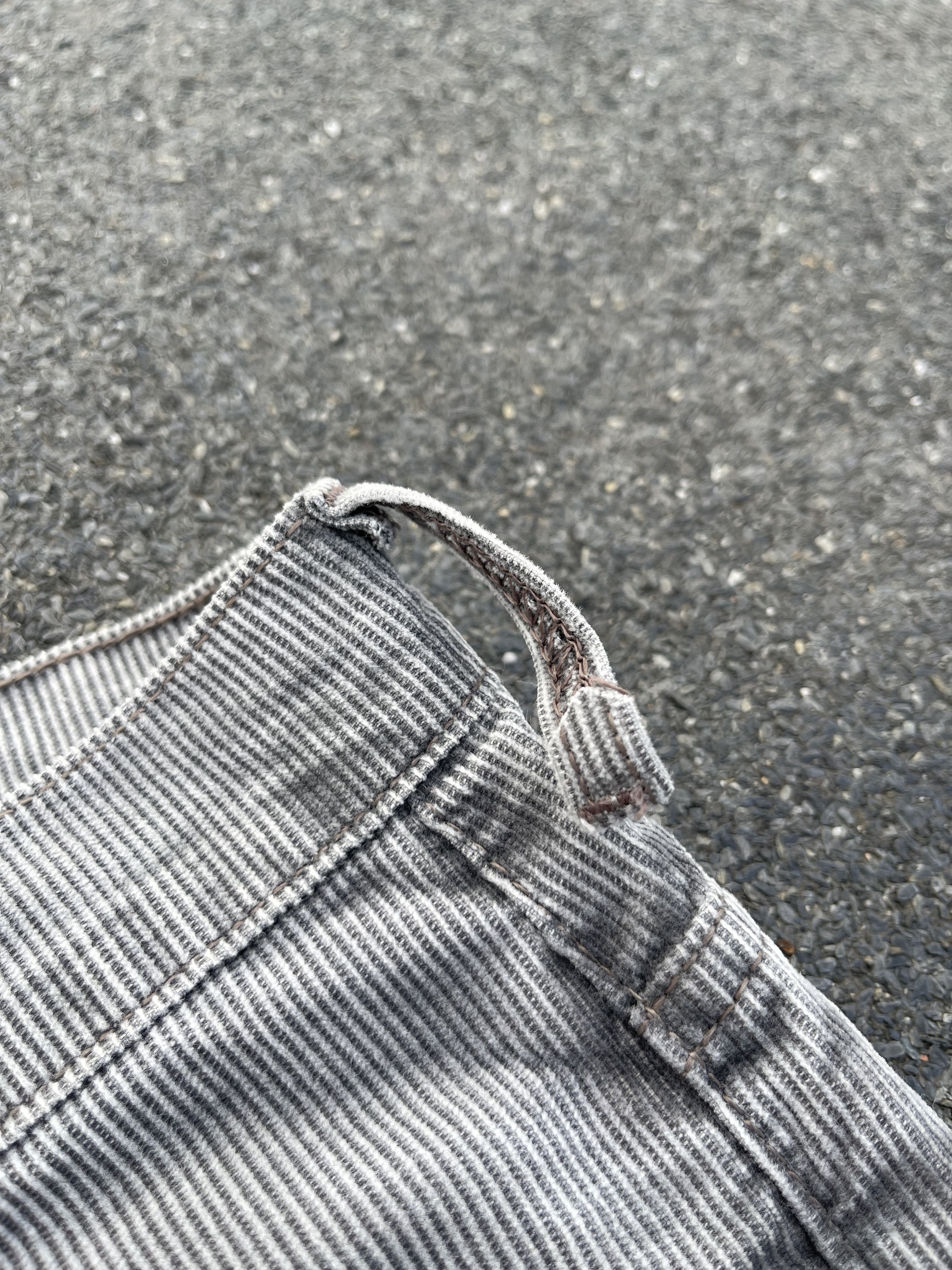 Levi's × Levi's Vintage Clothing Vintage Levi's 507 Corduroy Light Gray Washed Pant Size US 31 - 9 Thumbnail