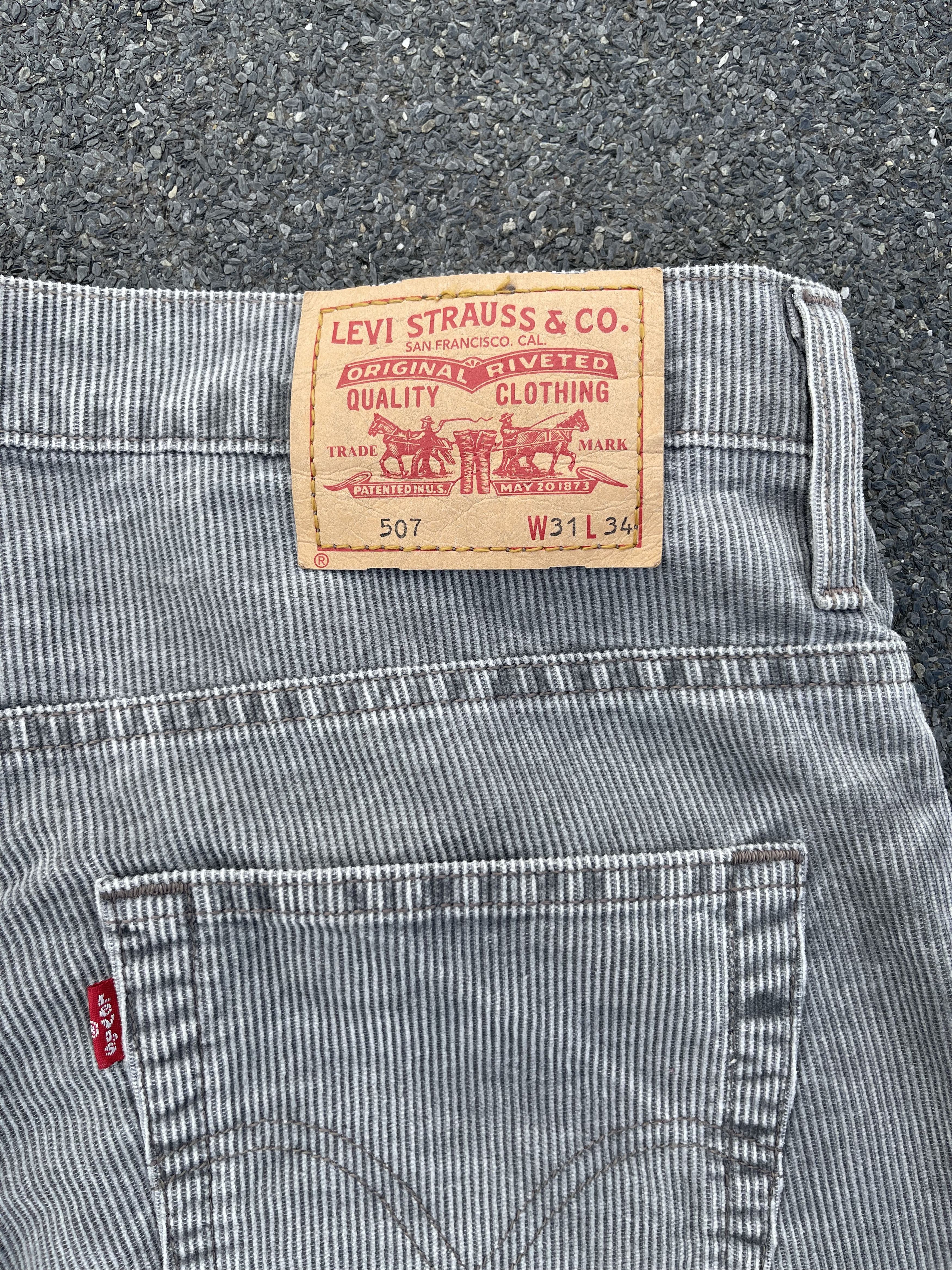 Levi's × Levi's Vintage Clothing Vintage Levi's 507 Corduroy Light Gray Washed Pant Size US 31 - 10 Thumbnail