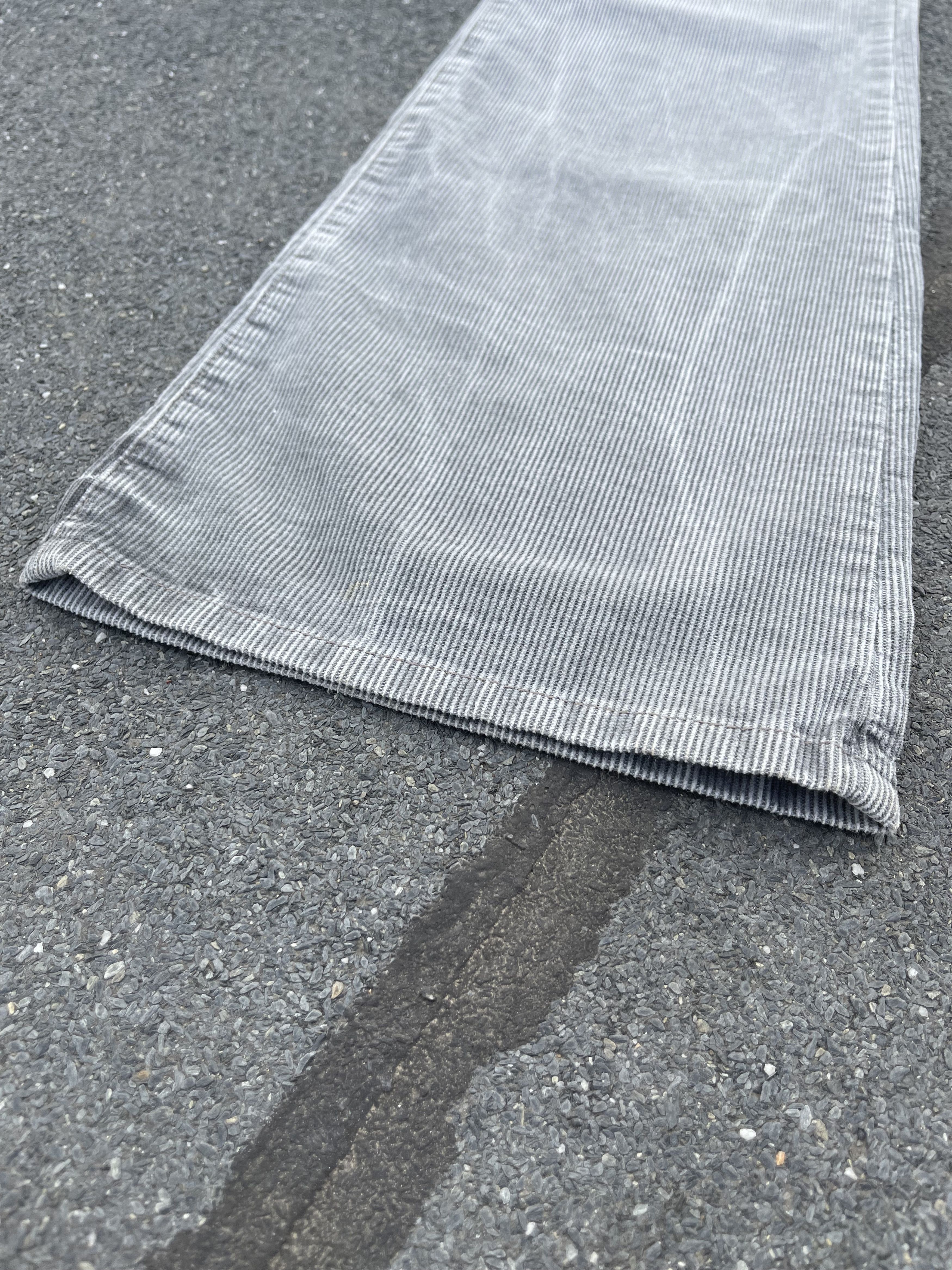 Levi's × Levi's Vintage Clothing Vintage Levi's 507 Corduroy Light Gray Washed Pant Size US 31 - 7 Thumbnail