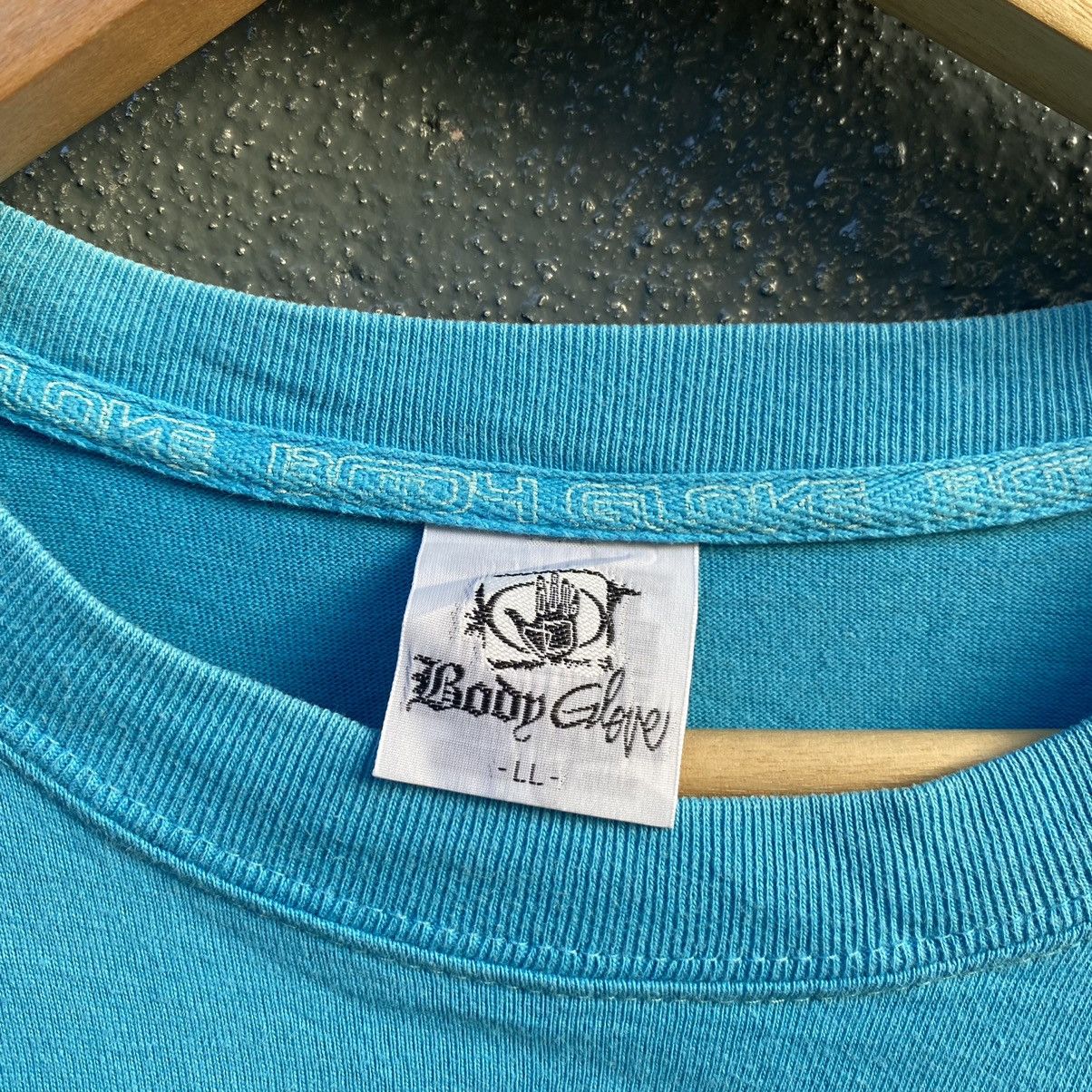 Body Glove Vintage Faded Y2K Body Glove Surf ERD GRUNGE THRASHED TEE Size US L / EU 52-54 / 3 - 7 Thumbnail