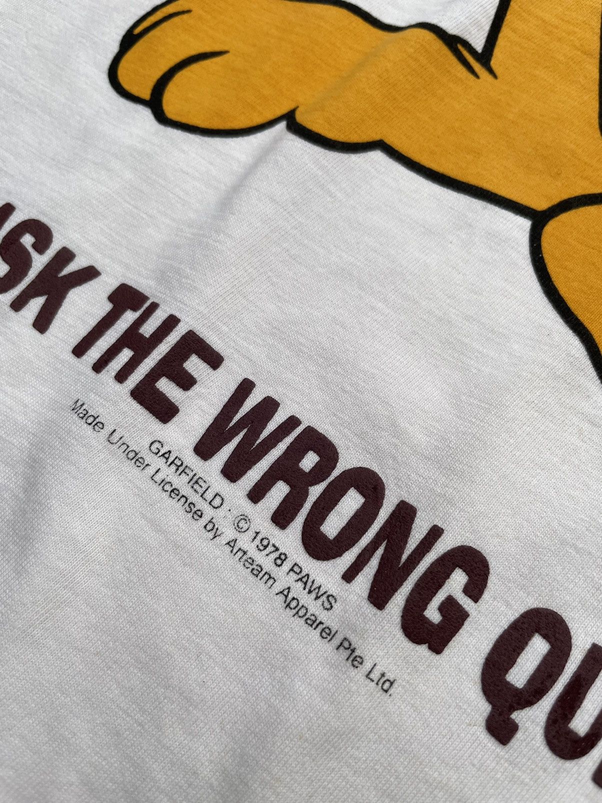 Vintage Vintage Garfield Mirror Tshirt Size US M / EU 48-50 / 2 - 11 Thumbnail