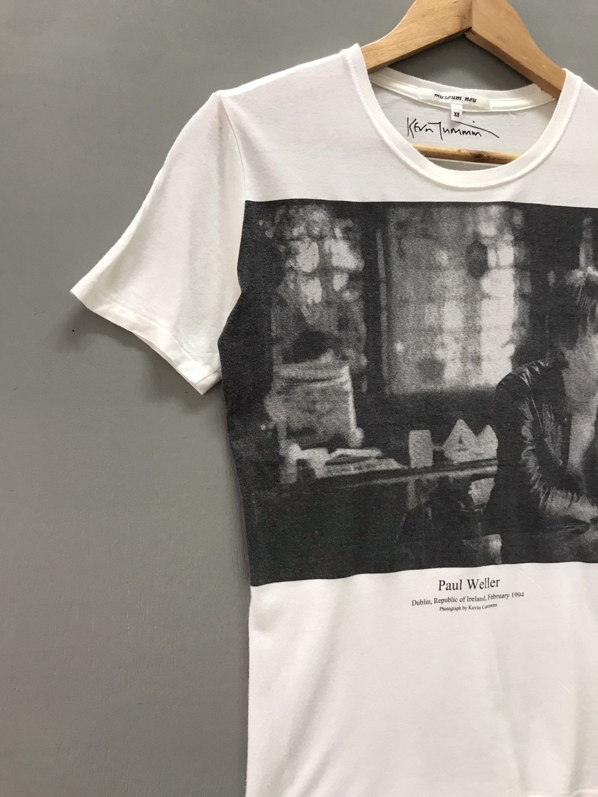 Japanese Brand 2000's Meseum Neu Kevin Cummins Paul Weller Phototee Tshirt Size US XS / EU 42 / 0 - 2 Thumbnail