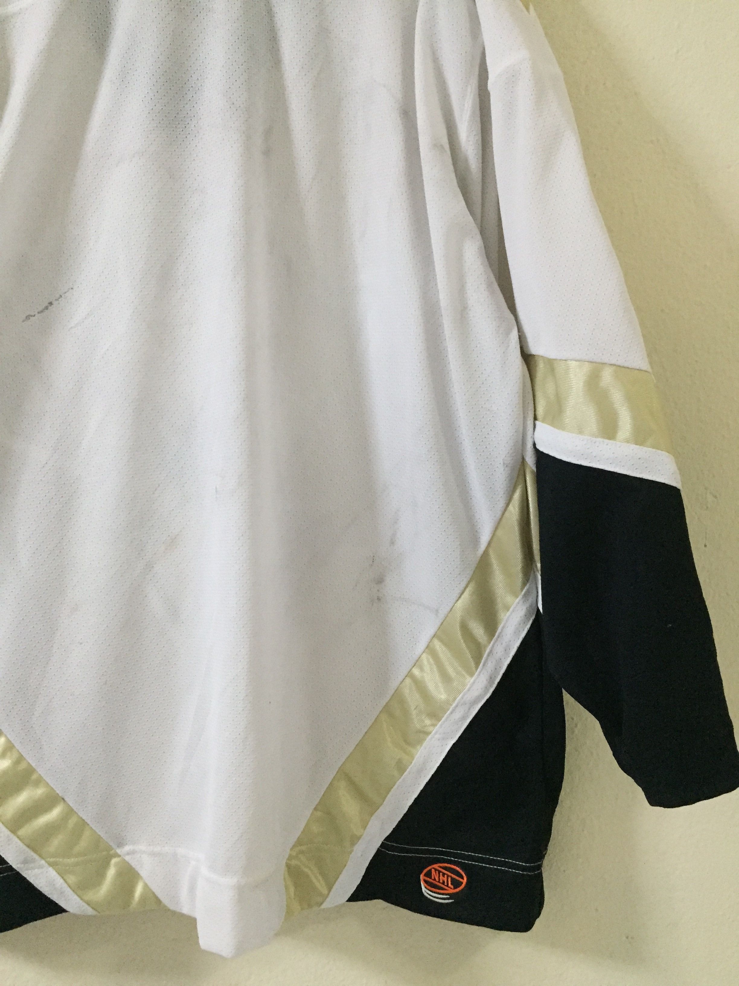 Ccm Vintage CCM Pittsburgh Penguins NHL Jersey Size US XL / EU 56 / 4 - 10 Thumbnail