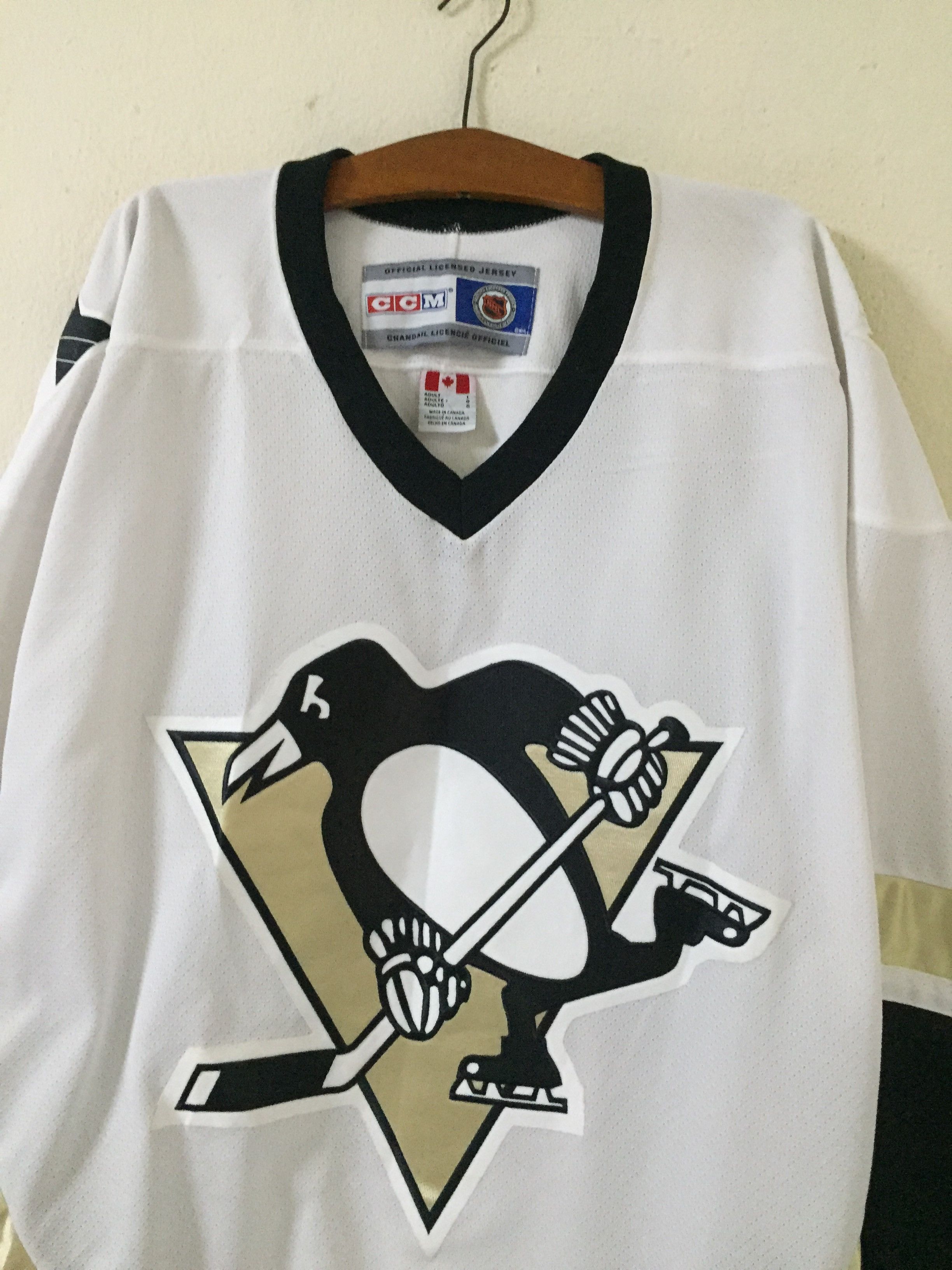 Ccm Vintage CCM Pittsburgh Penguins NHL Jersey Size US XL / EU 56 / 4 - 4 Thumbnail